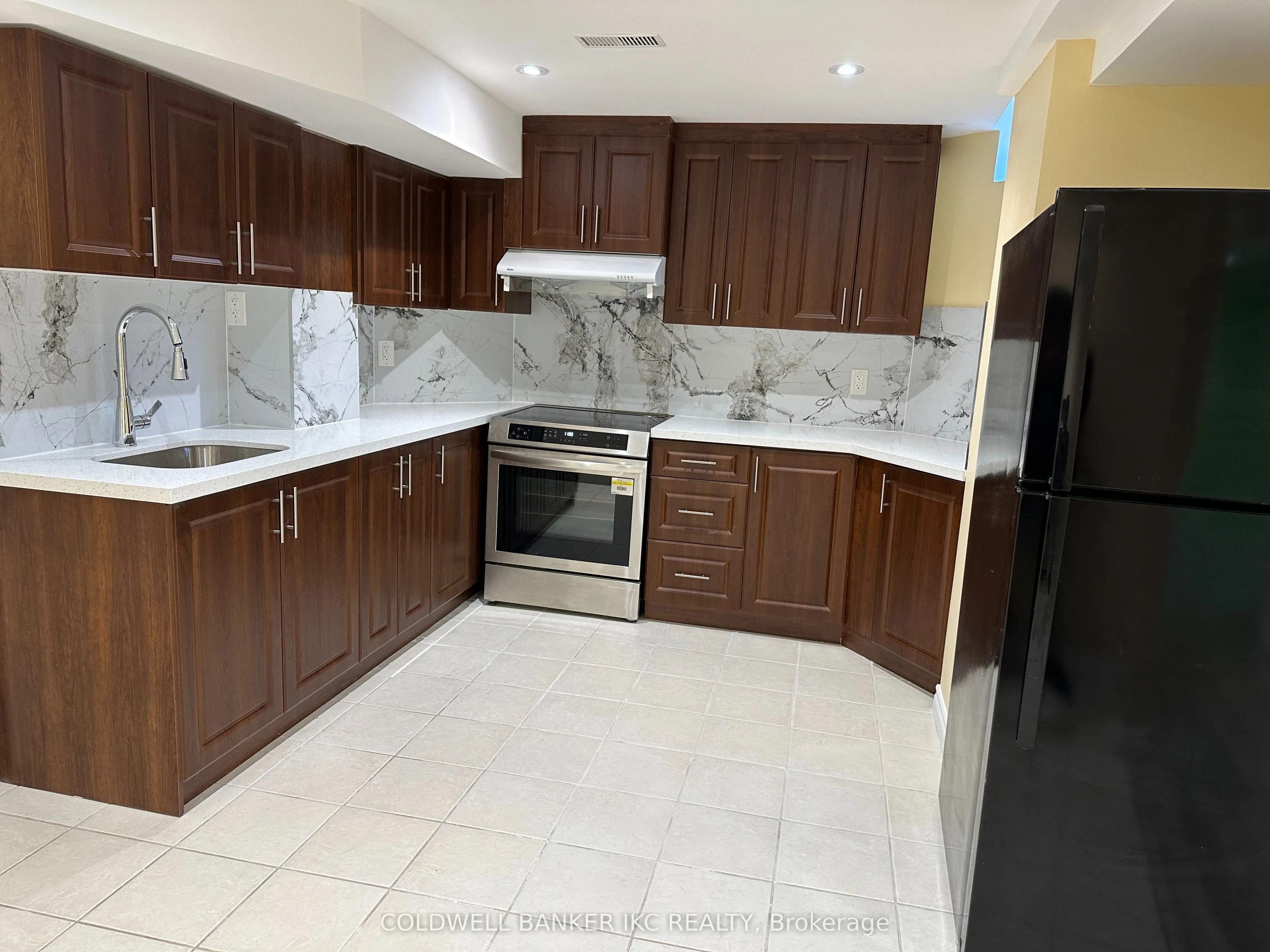 48 Cranmore Court