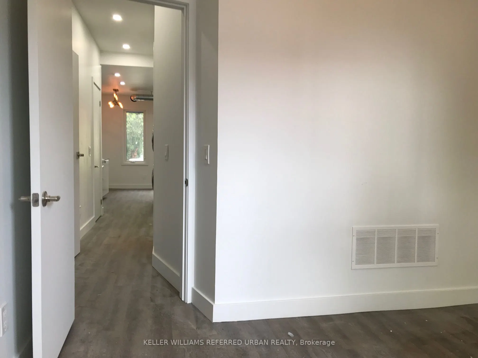 344 Bartlett Avenue N, #1