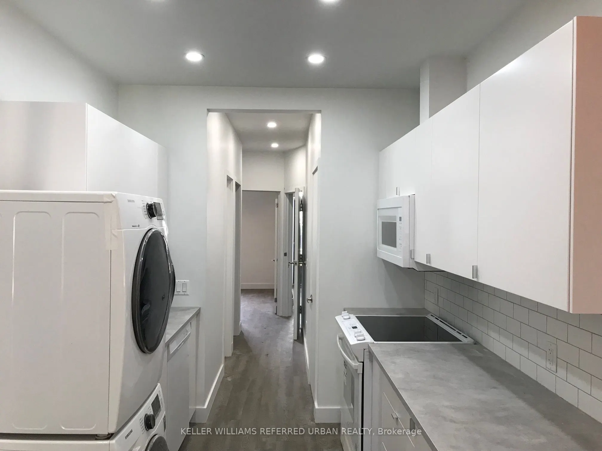 344 Bartlett Avenue N, #1