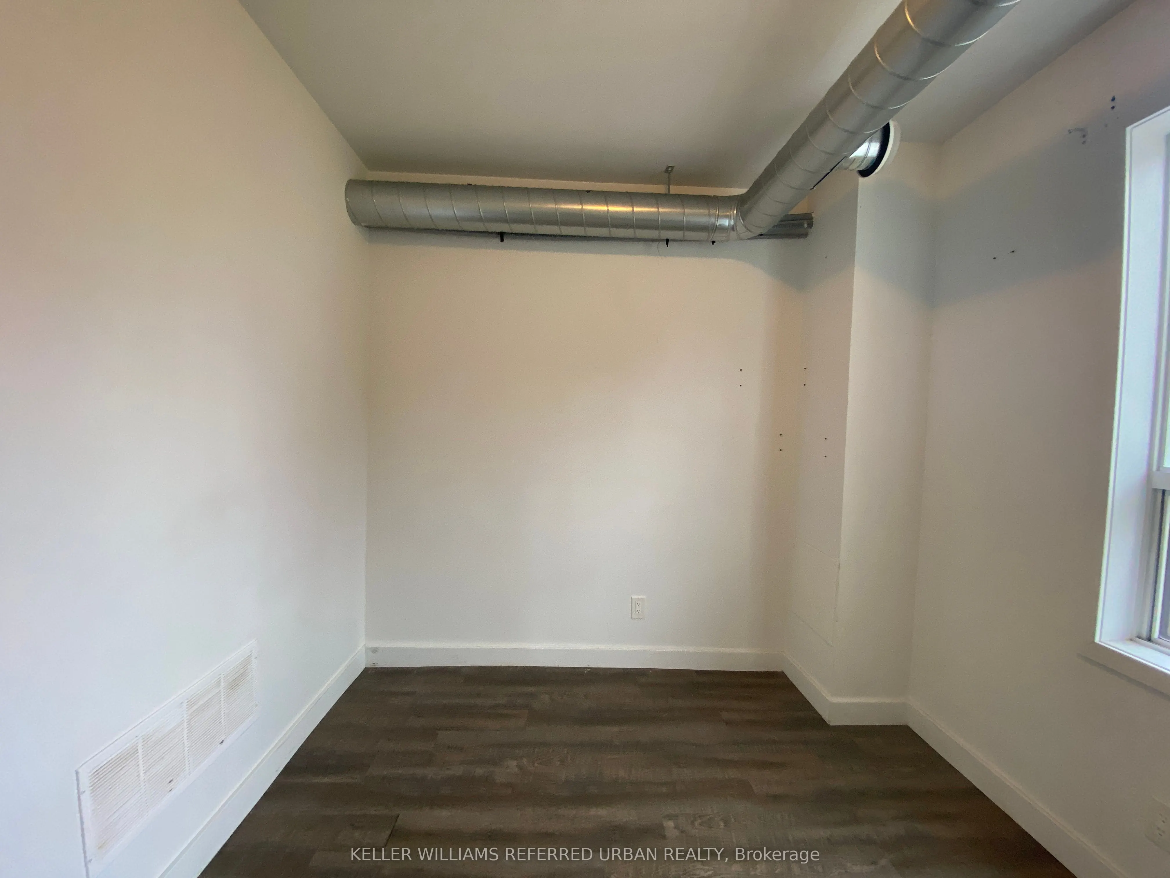 344 Bartlett Avenue N, #1