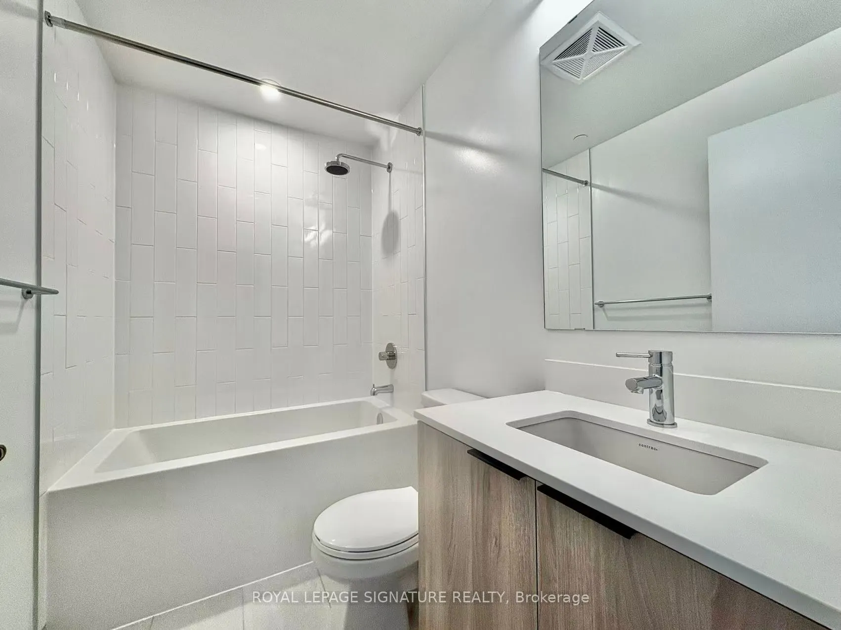 2485 Eglinton Avenue W, #826