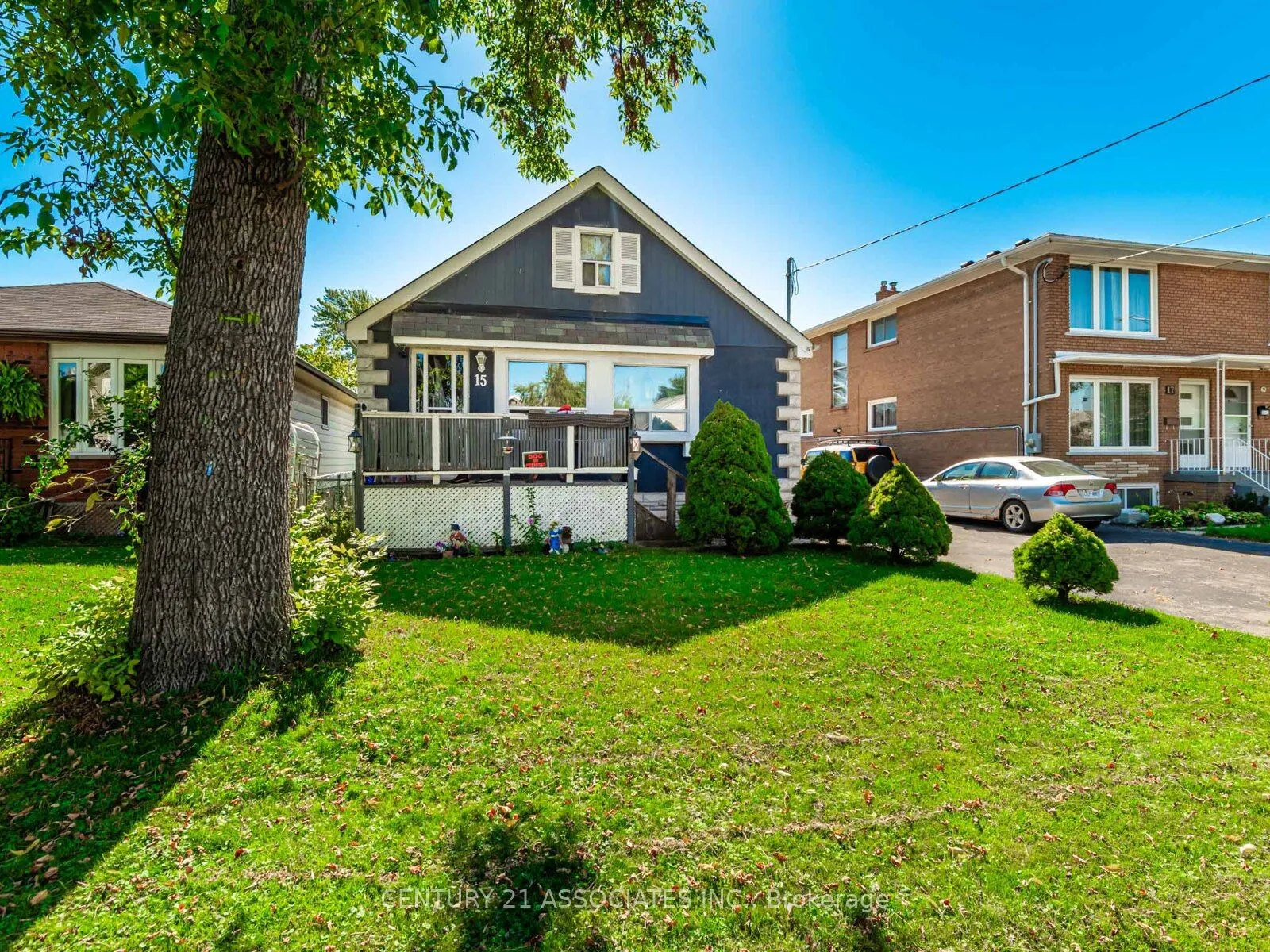 15 Burlingame Road