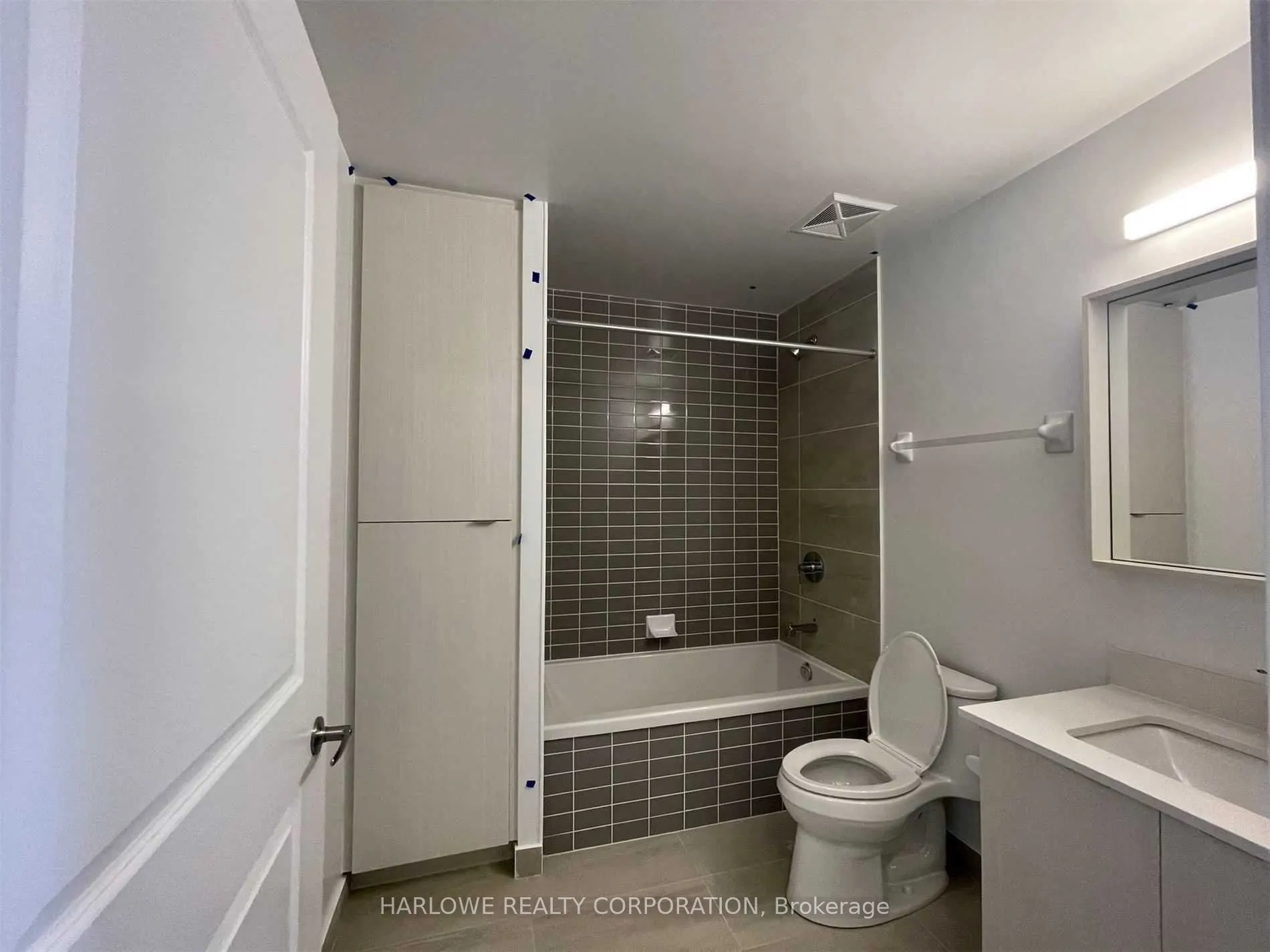 4675 Metcalfe Avenue, #PH2206