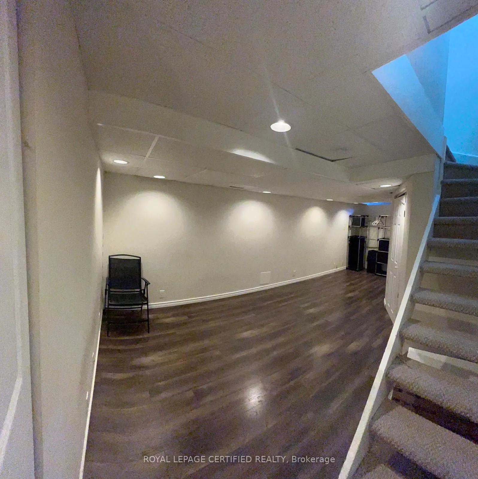 6950 Tenth Line W, #92