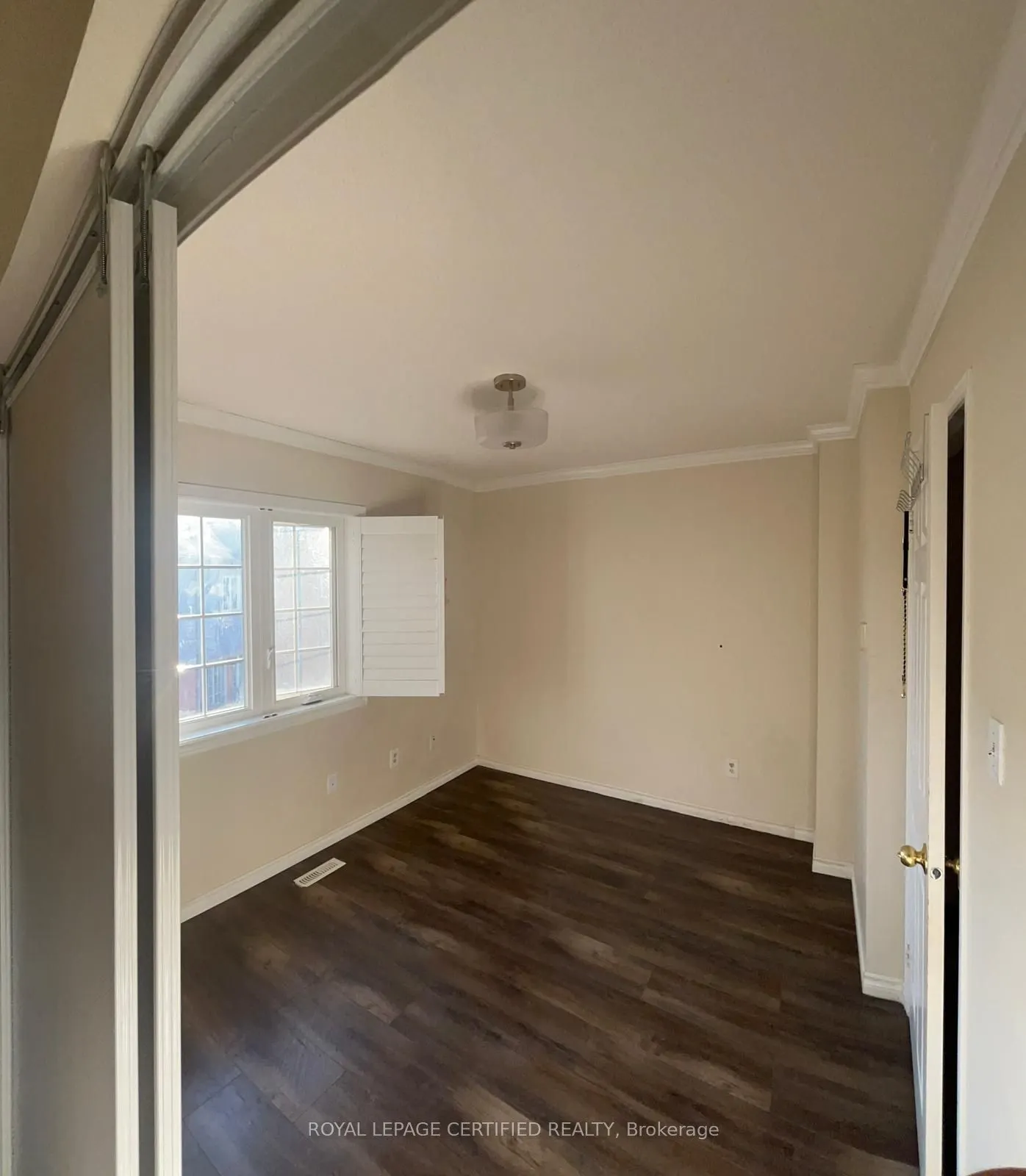 6950 Tenth Line W, #92
