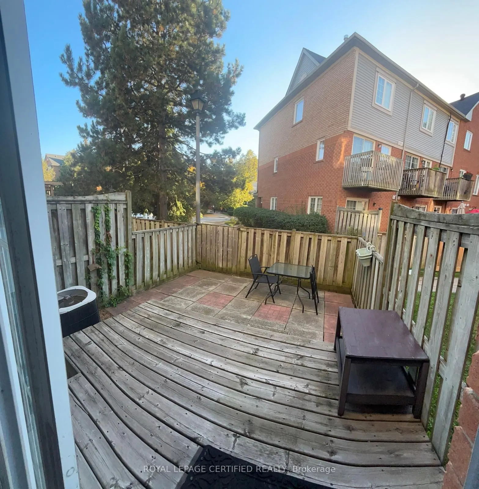 6950 Tenth Line W, #92