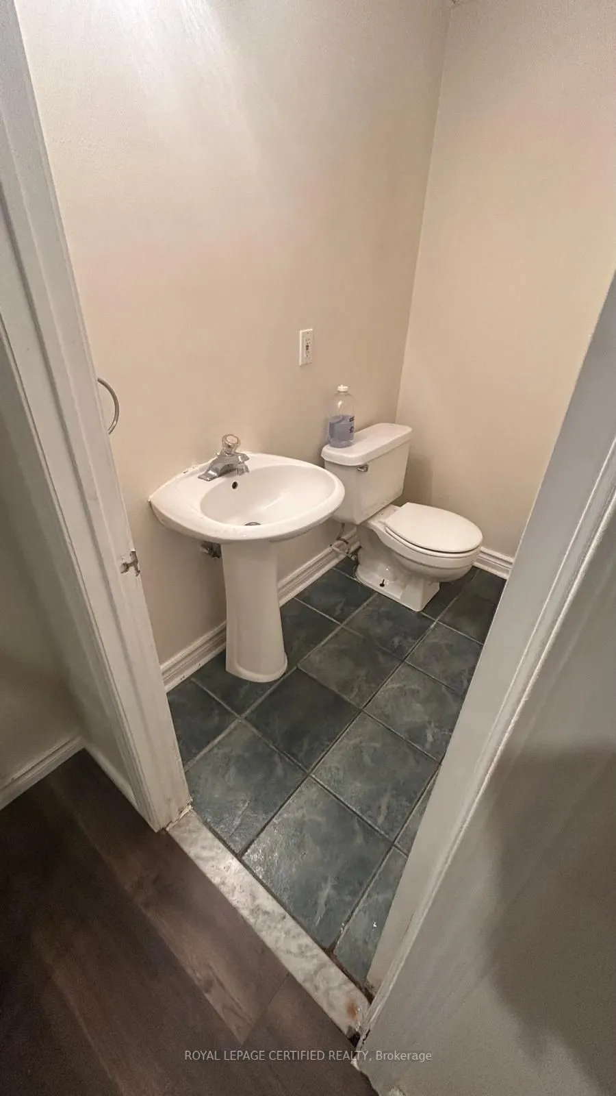 6950 Tenth Line W, #92