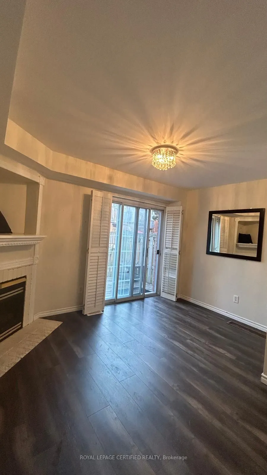 6950 Tenth Line W, #92