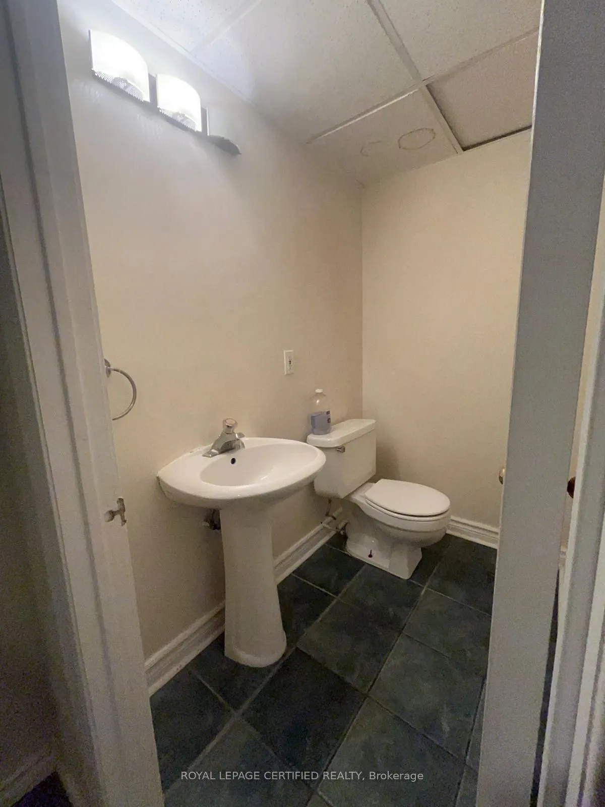 6950 Tenth Line W, #92