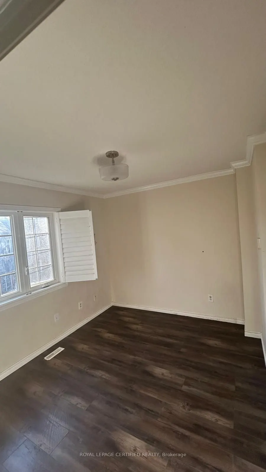6950 Tenth Line W, #92