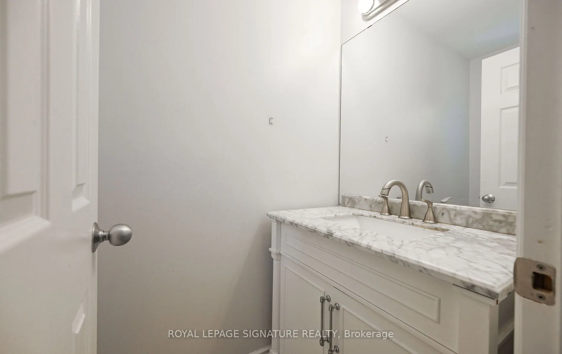 2700 Battleford Road, #24