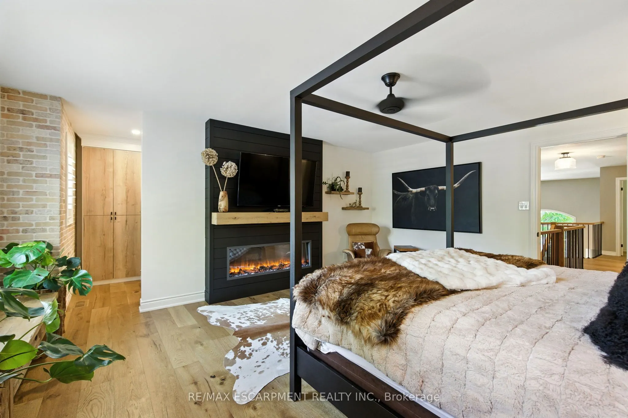 587 Sandcherry Drive
