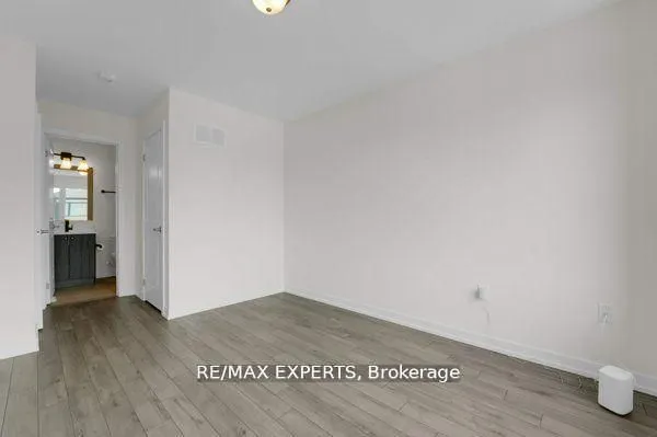 1537 Moonseed Place