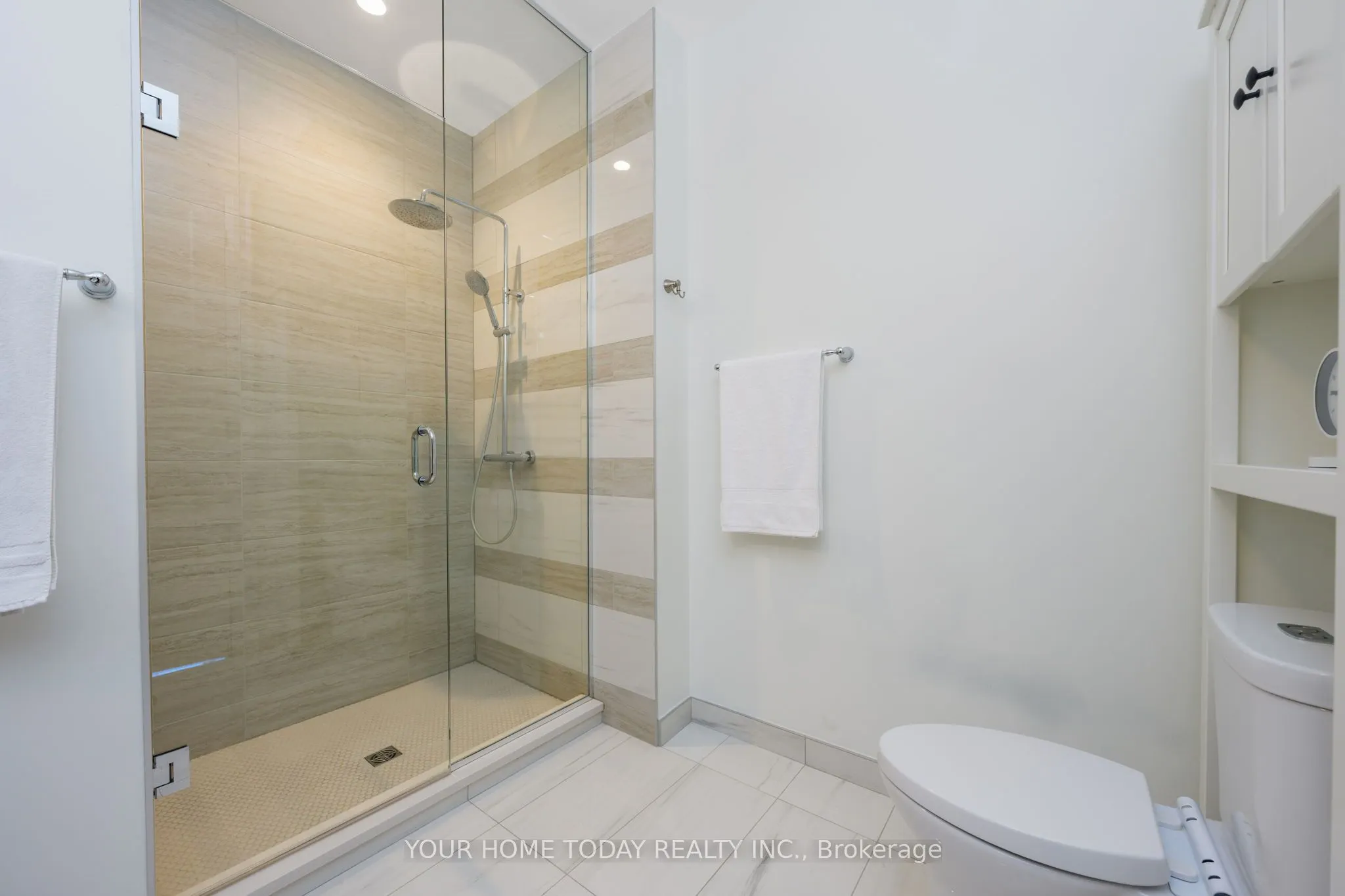 42 Mill Street, #610