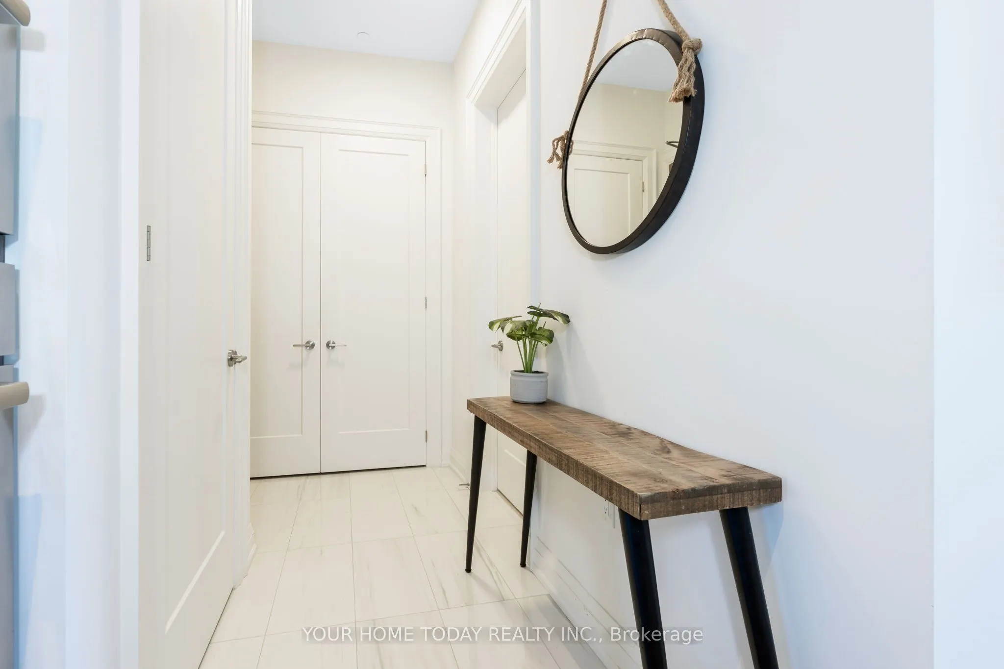 42 Mill Street, #610