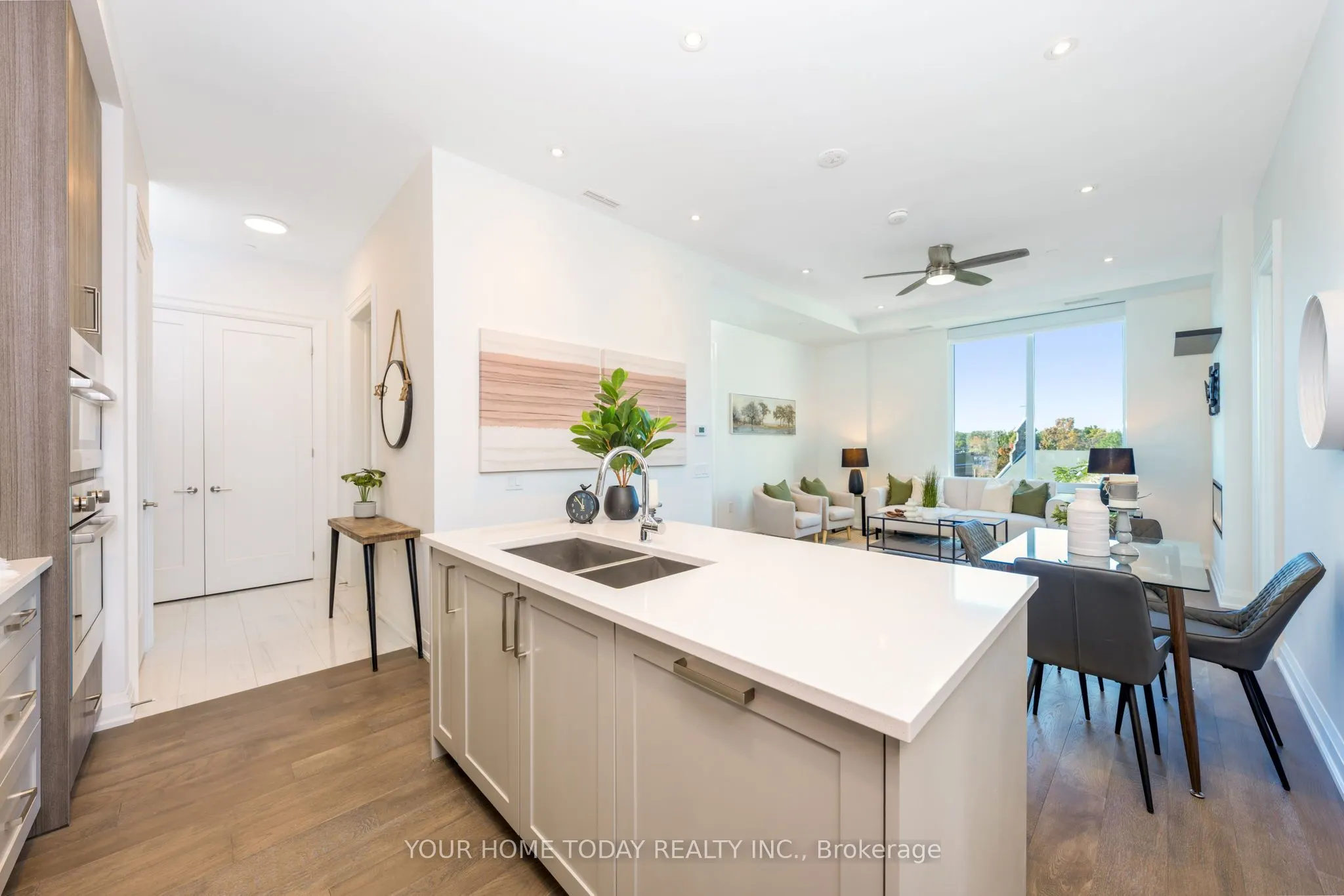 42 Mill Street, #610
