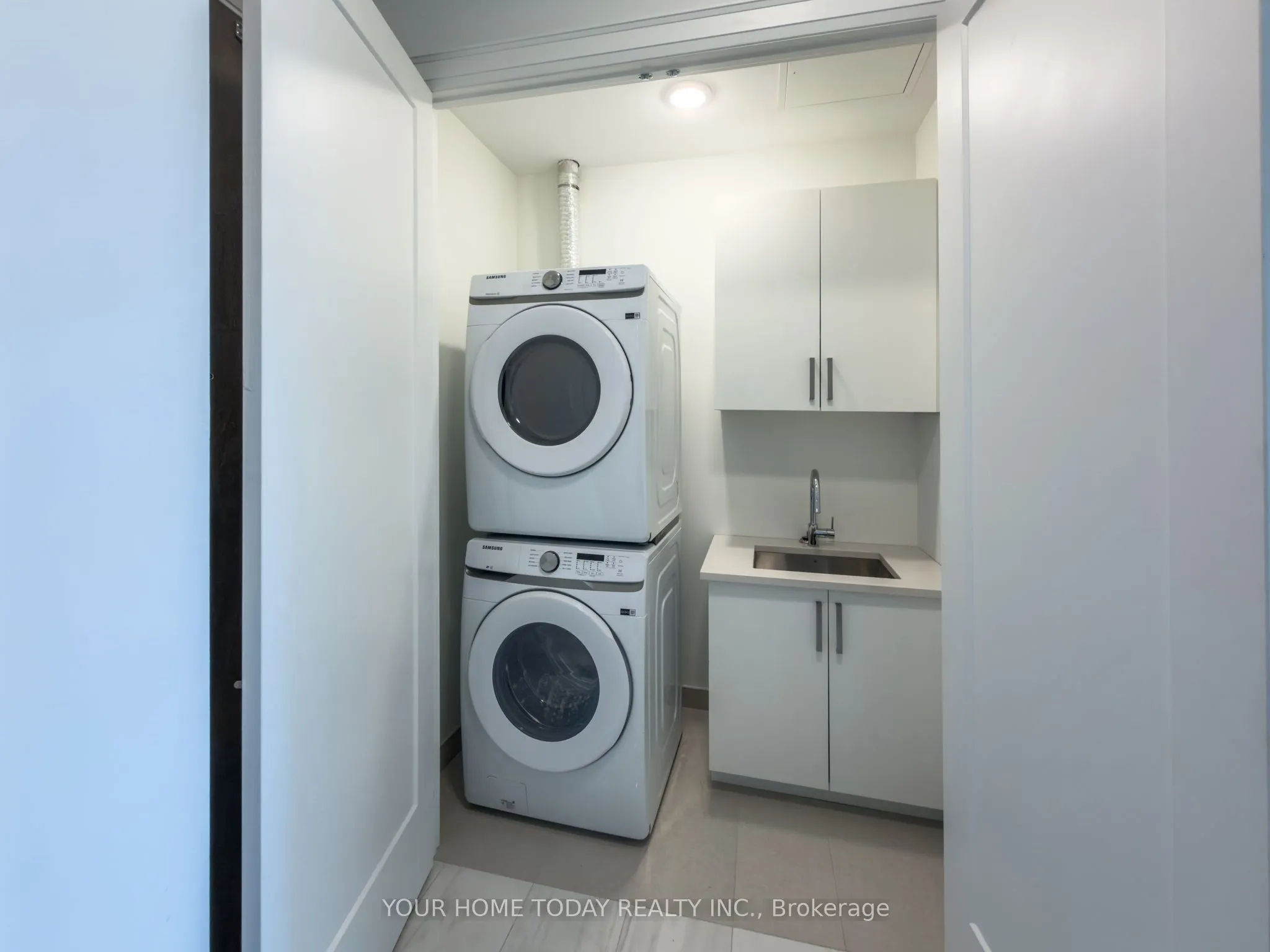 42 Mill Street, #610