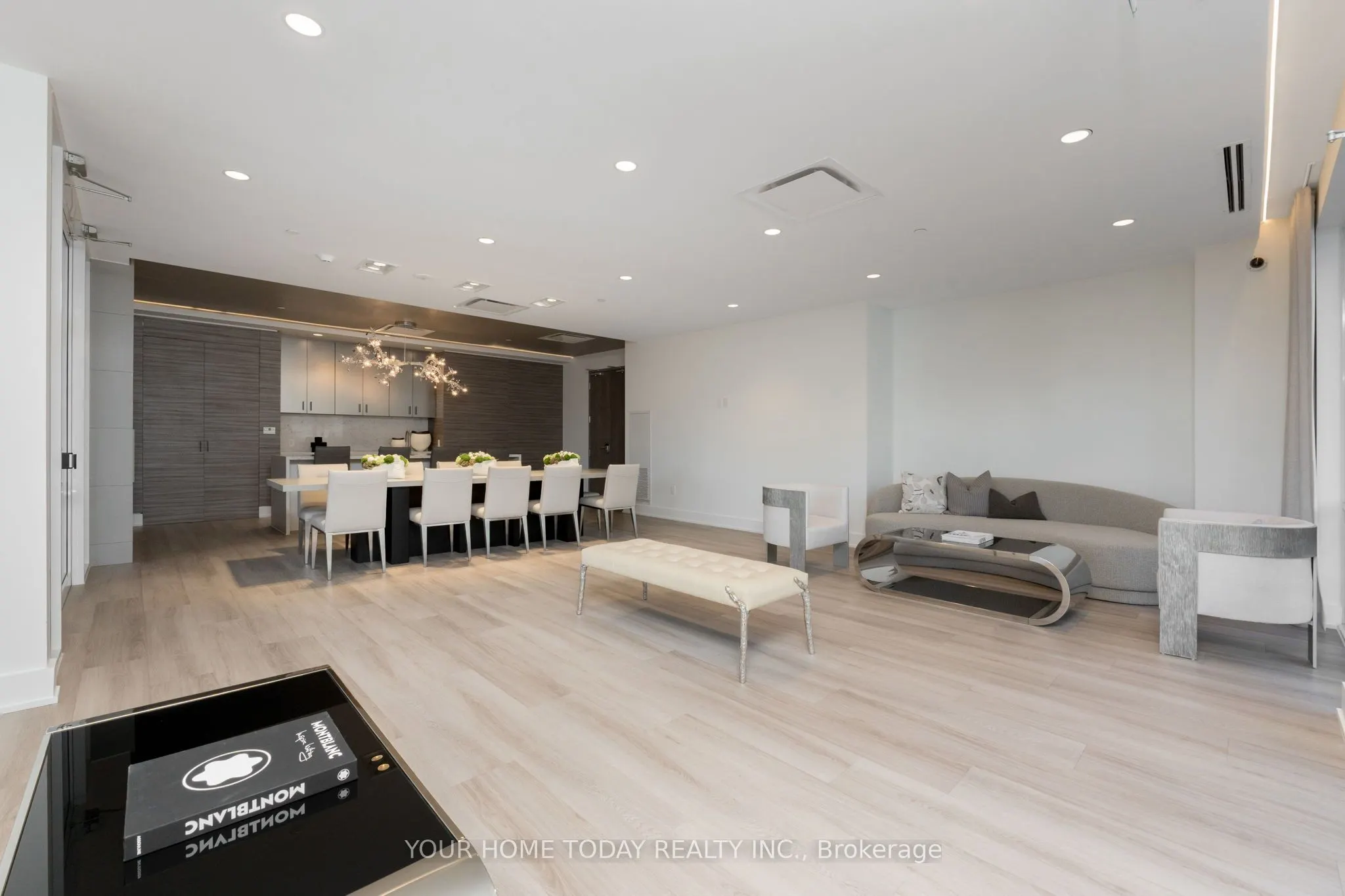 42 Mill Street, #610