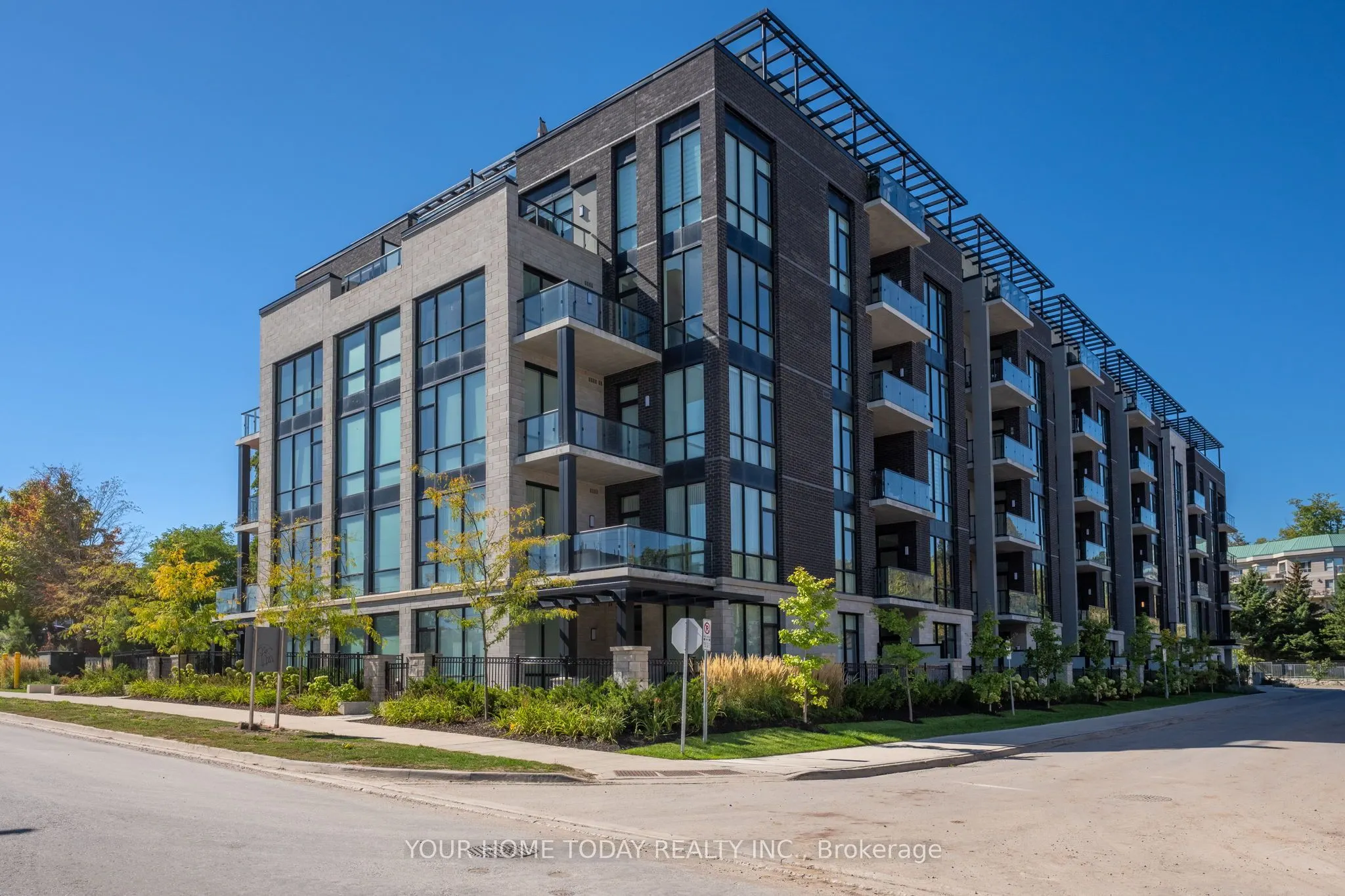 42 Mill Street, #610