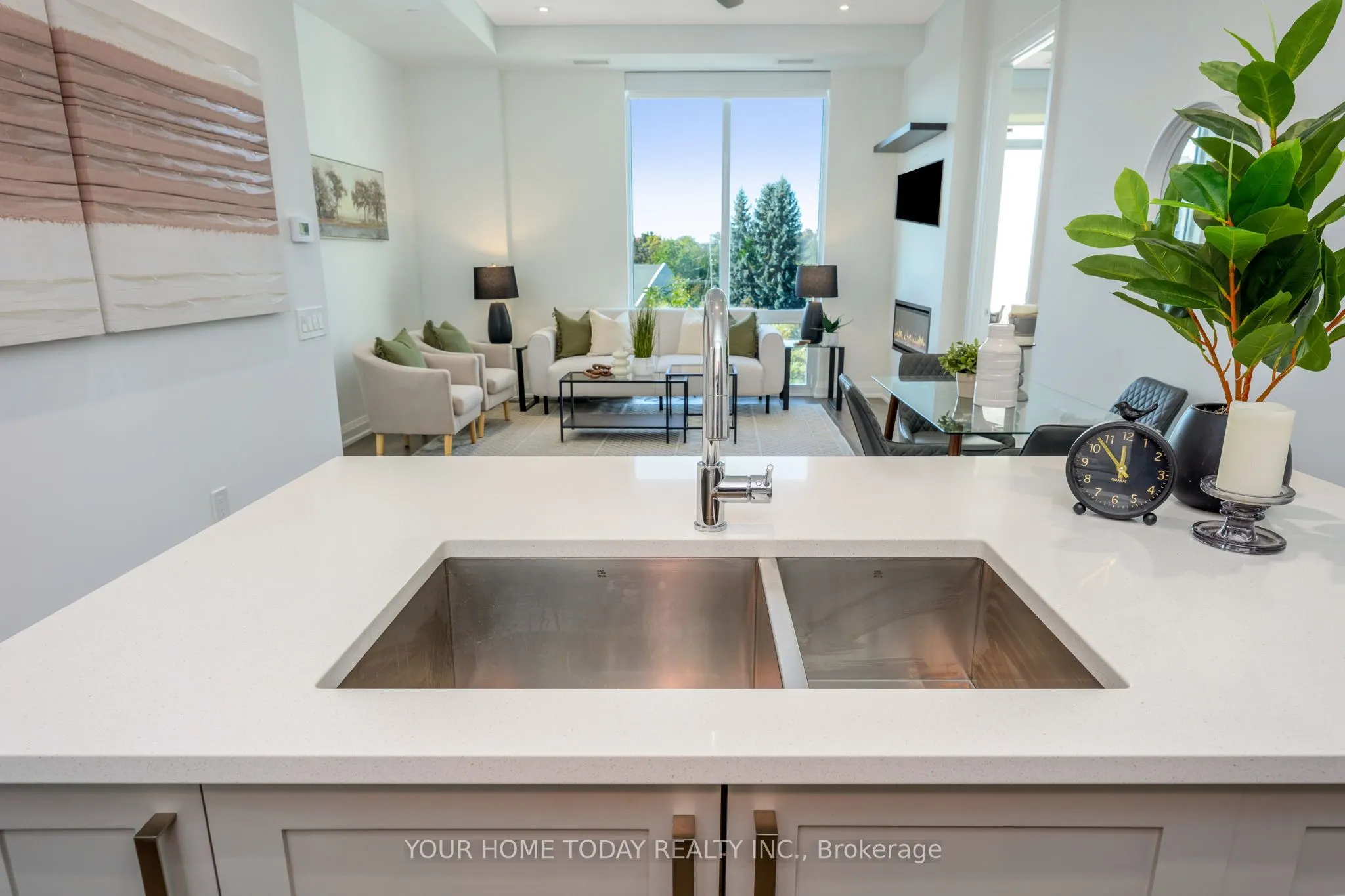 42 Mill Street, #610