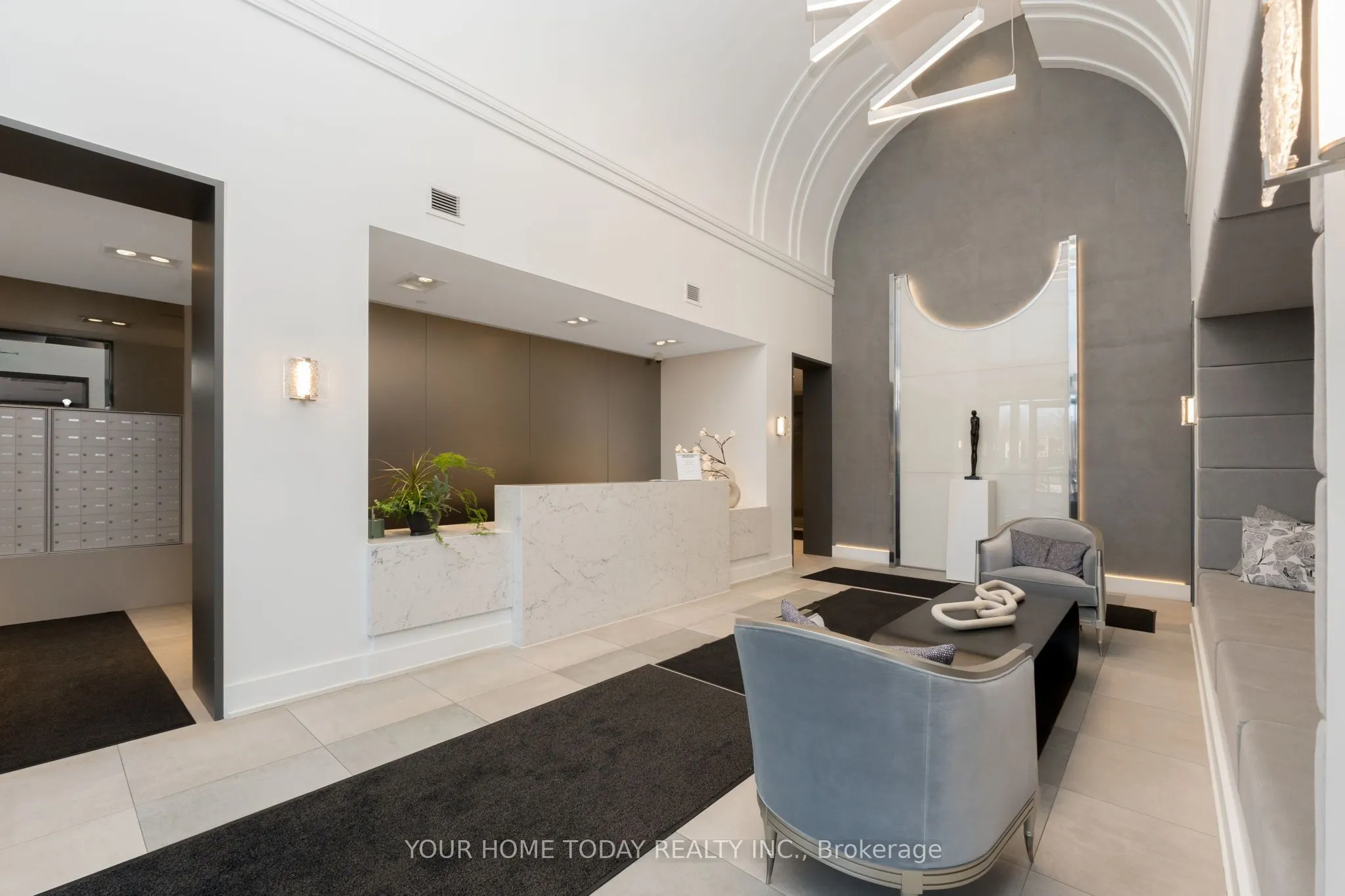 42 Mill Street, #610