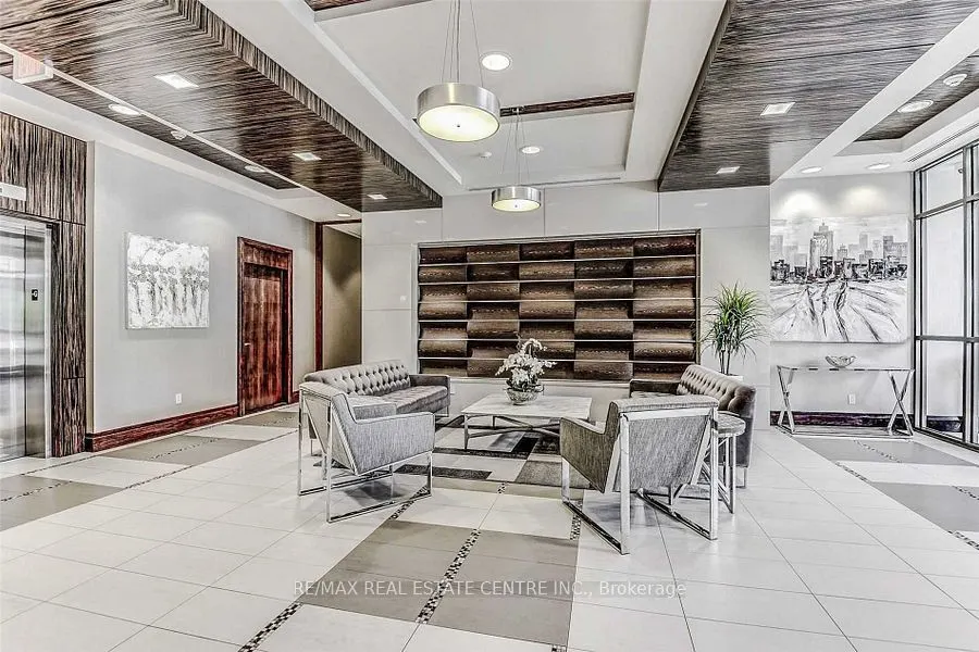 339 Rathburn Road W, #1902