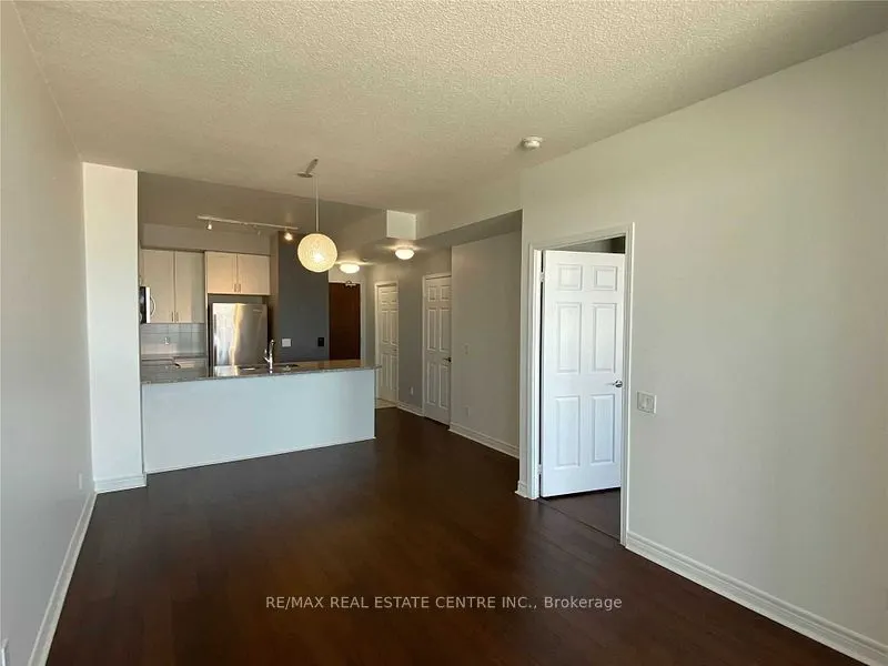 339 Rathburn Road W, #1902