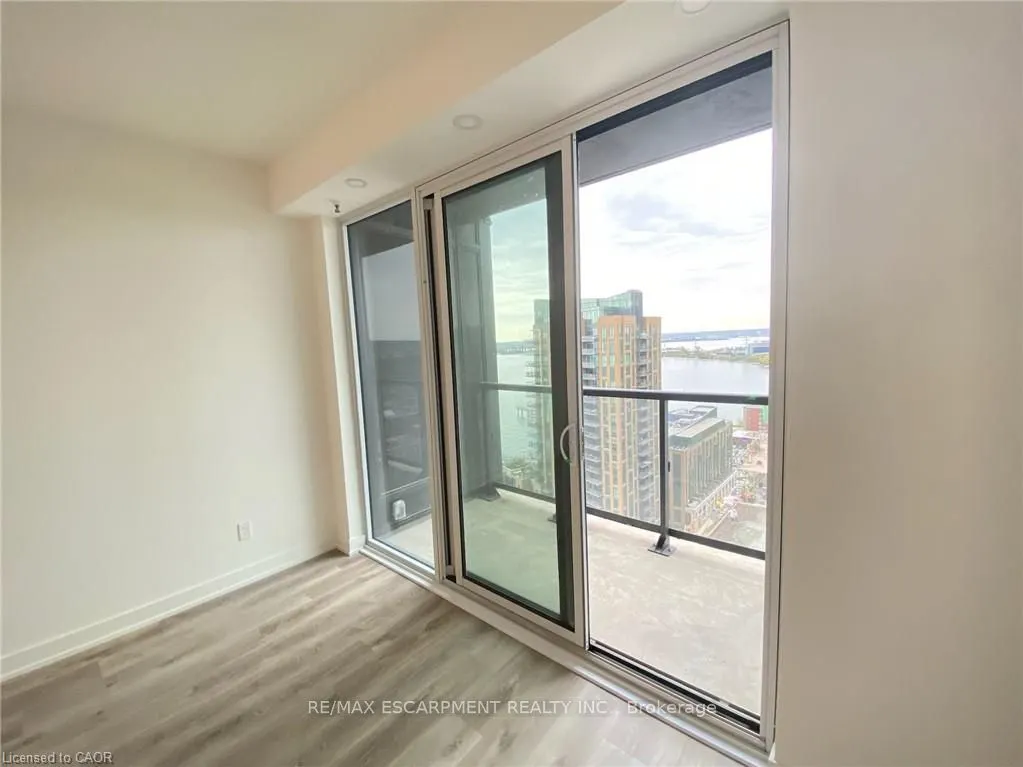 370 Martha Street, #2206