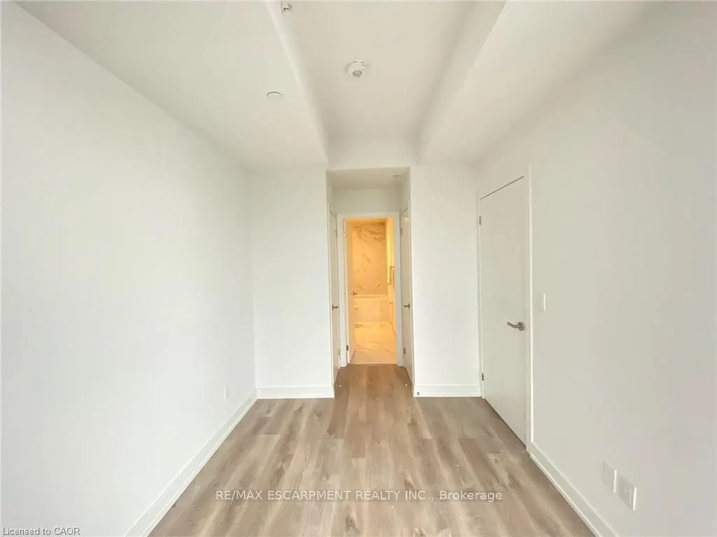 370 Martha Street, #2206