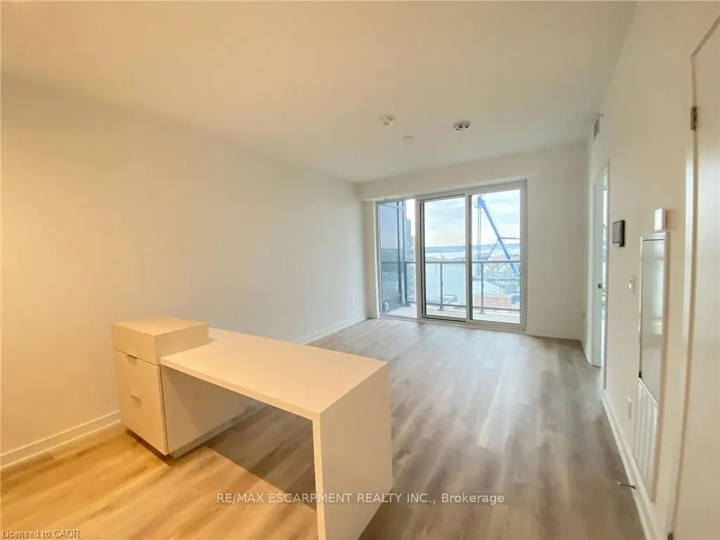 370 Martha Street, #2206