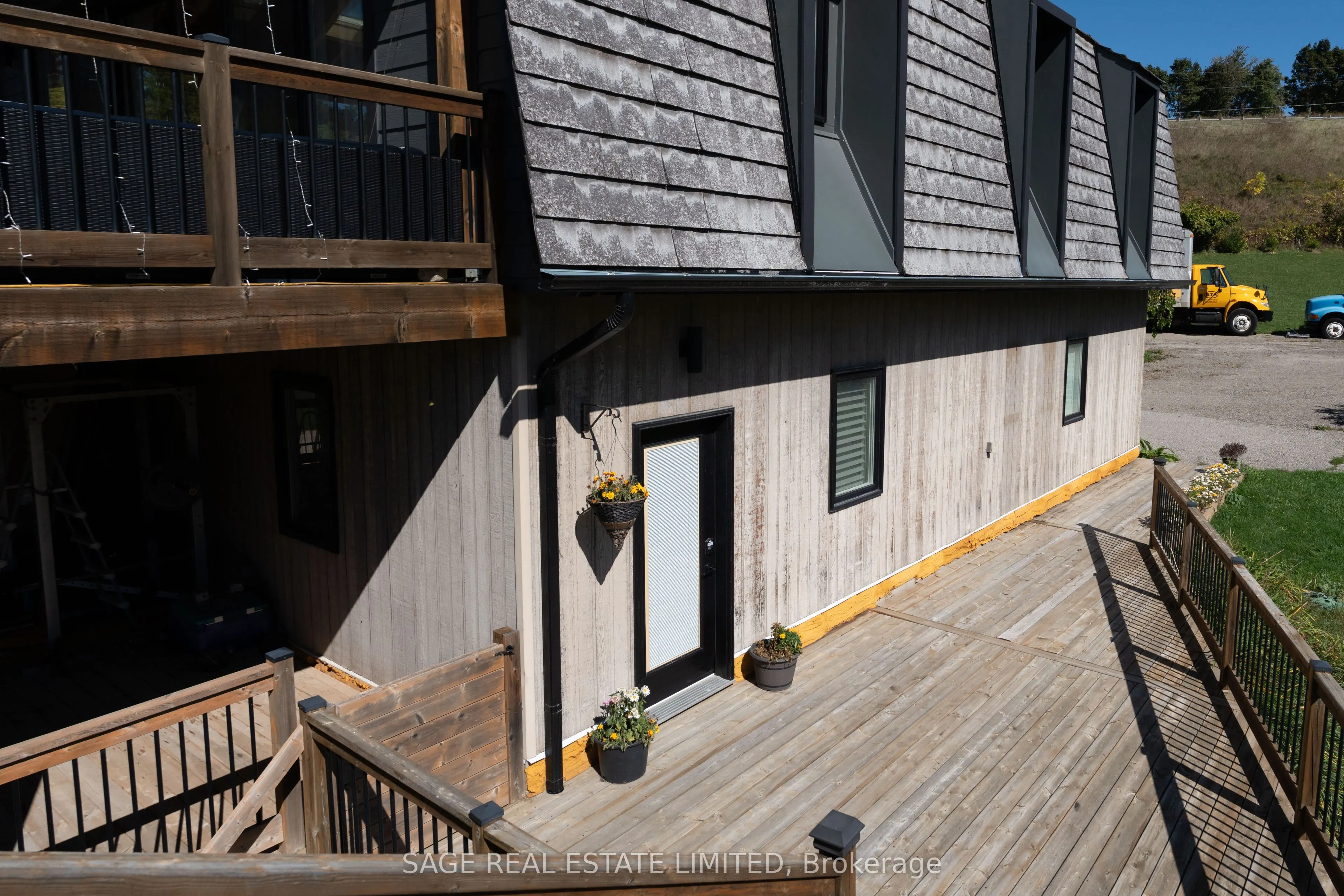 15724 Hurontario Street, #Farm House Suite