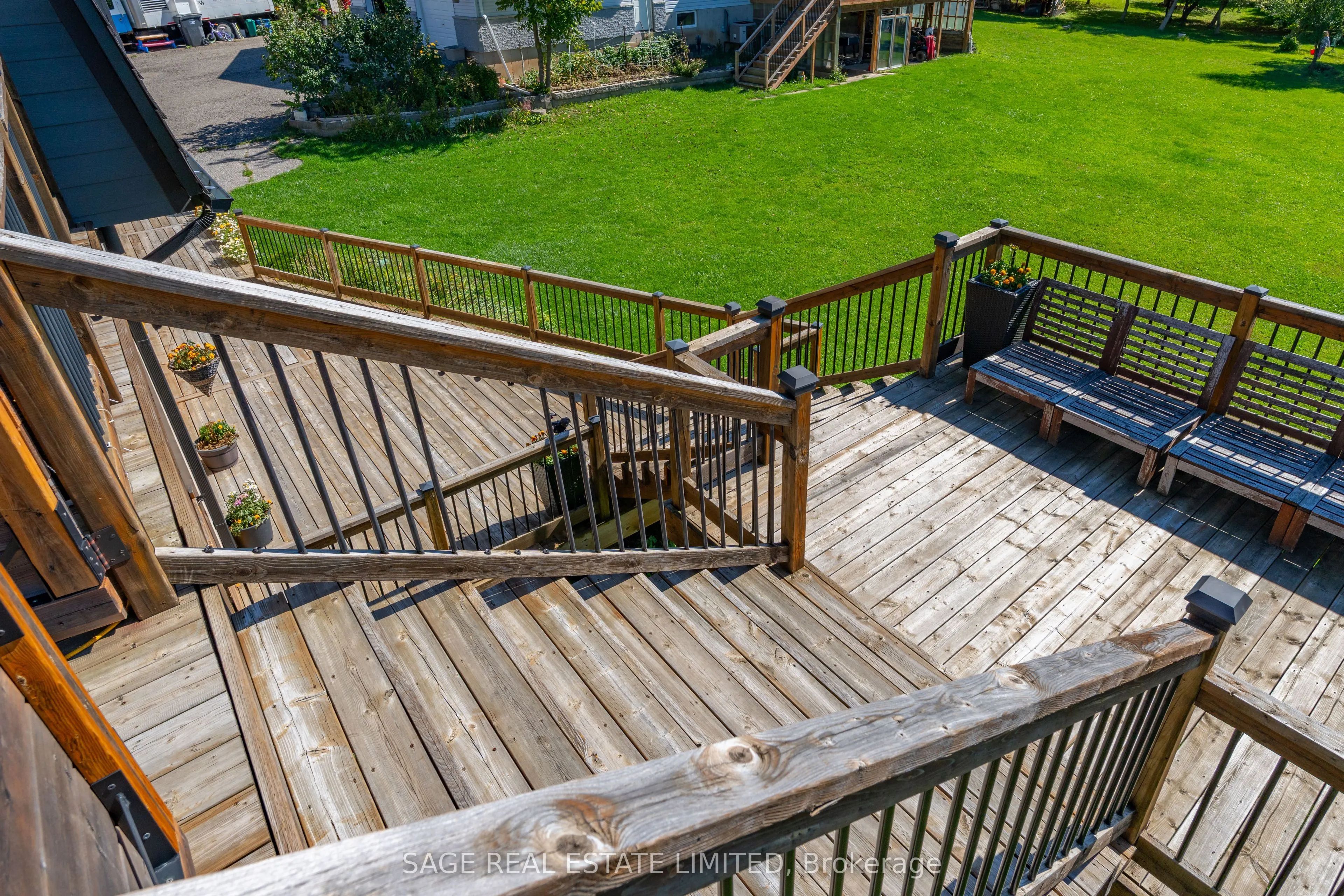 15724 Hurontario Street, #Farm House Suite