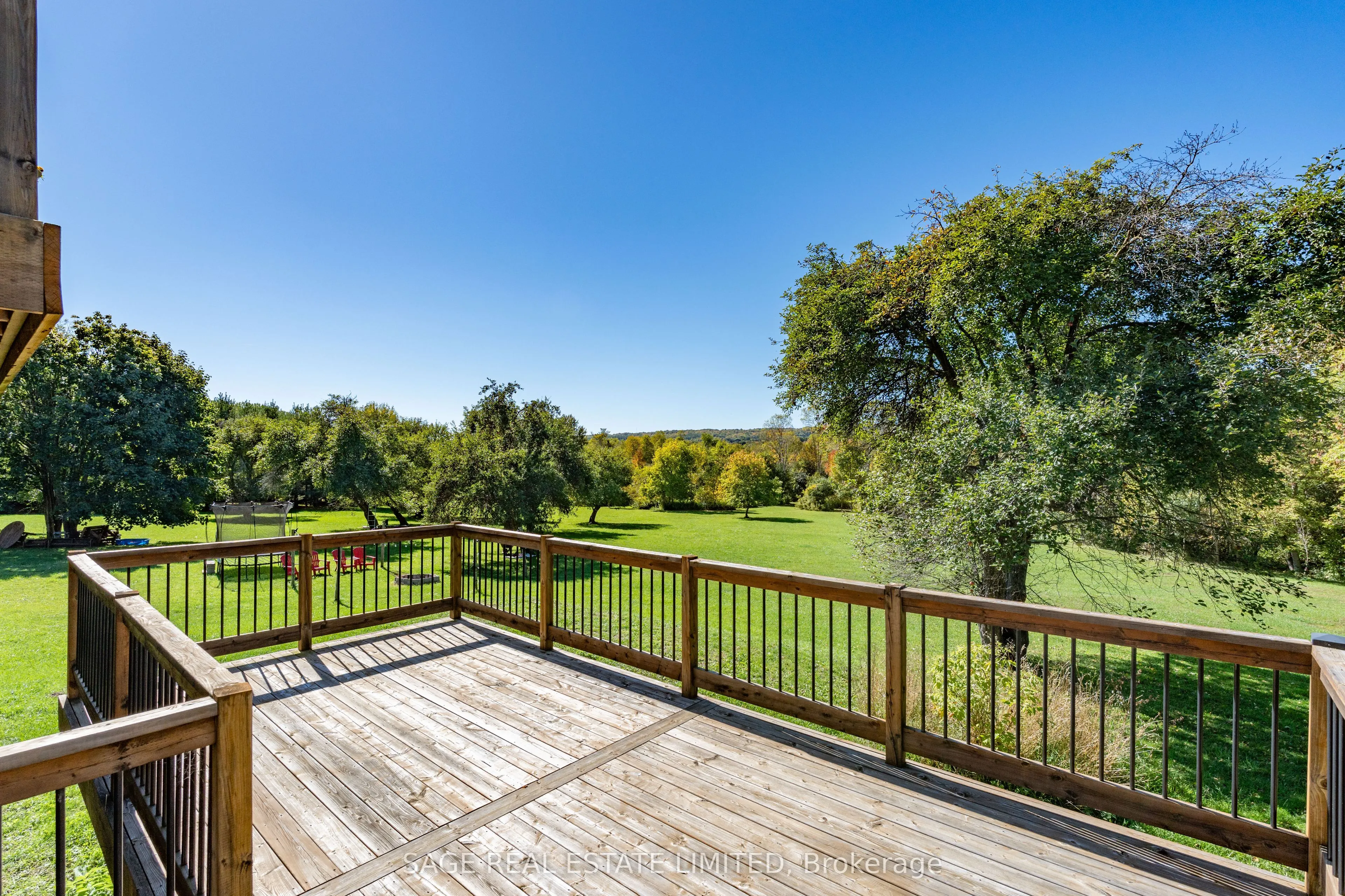 15724 Hurontario Street, #Farm House Suite