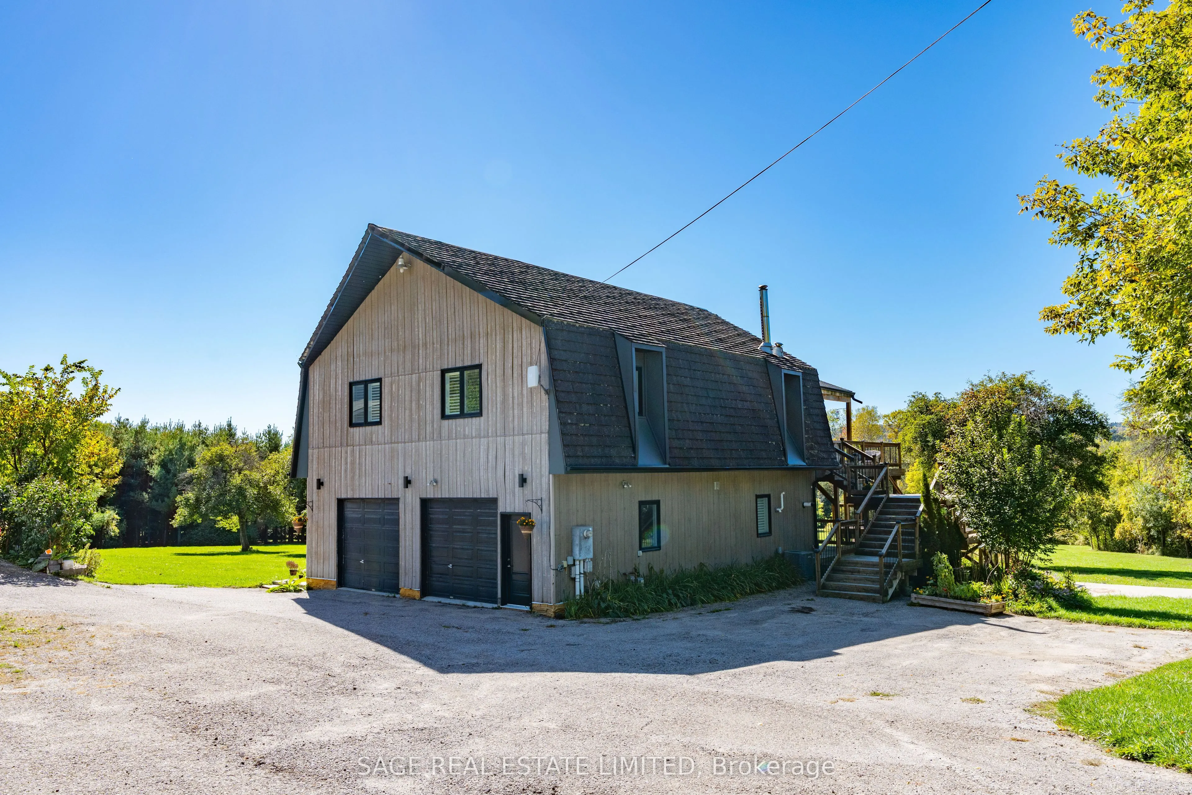 15724 Hurontario Street, #Farm House Suite