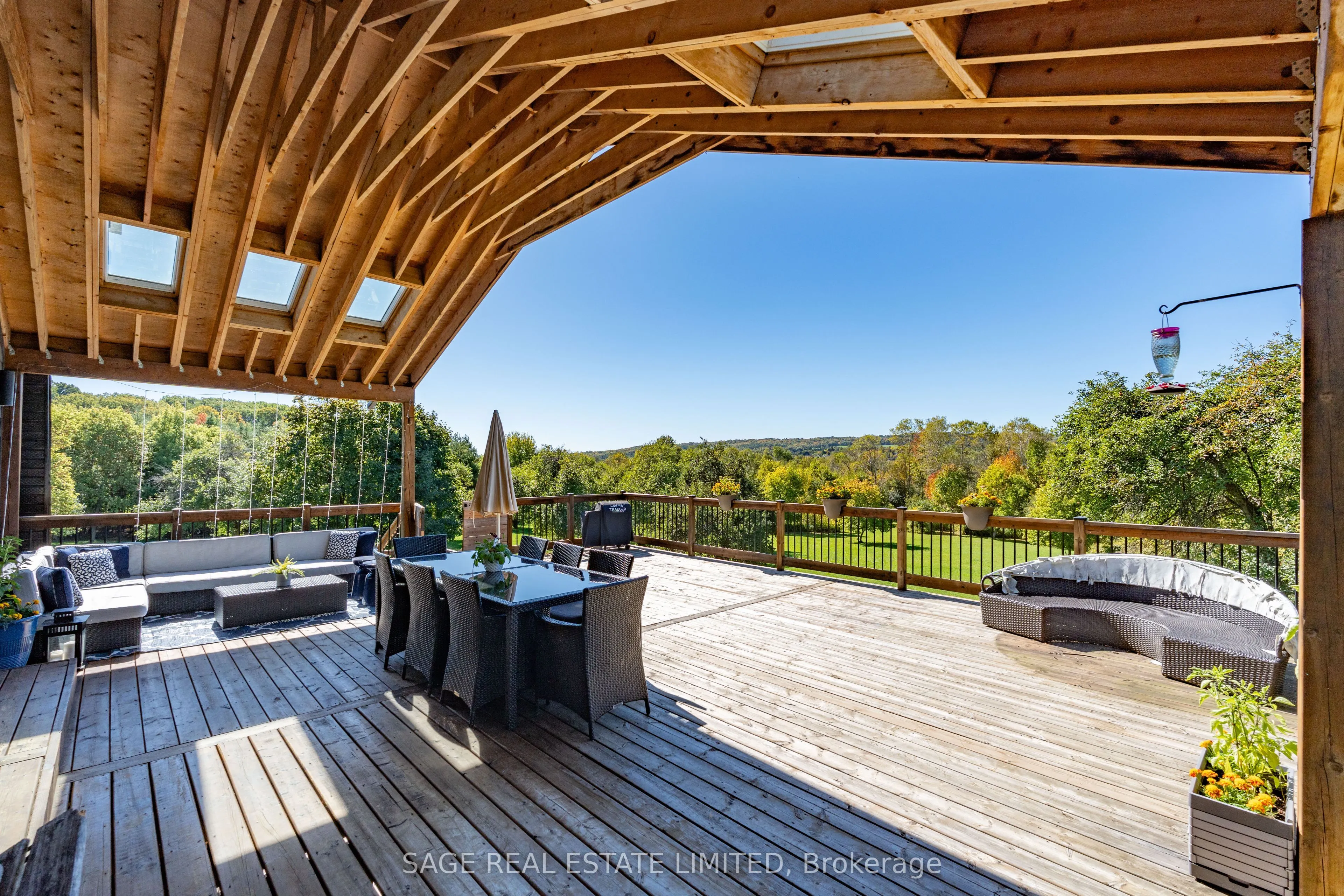 15724 Hurontario Street, #Farm House Suite