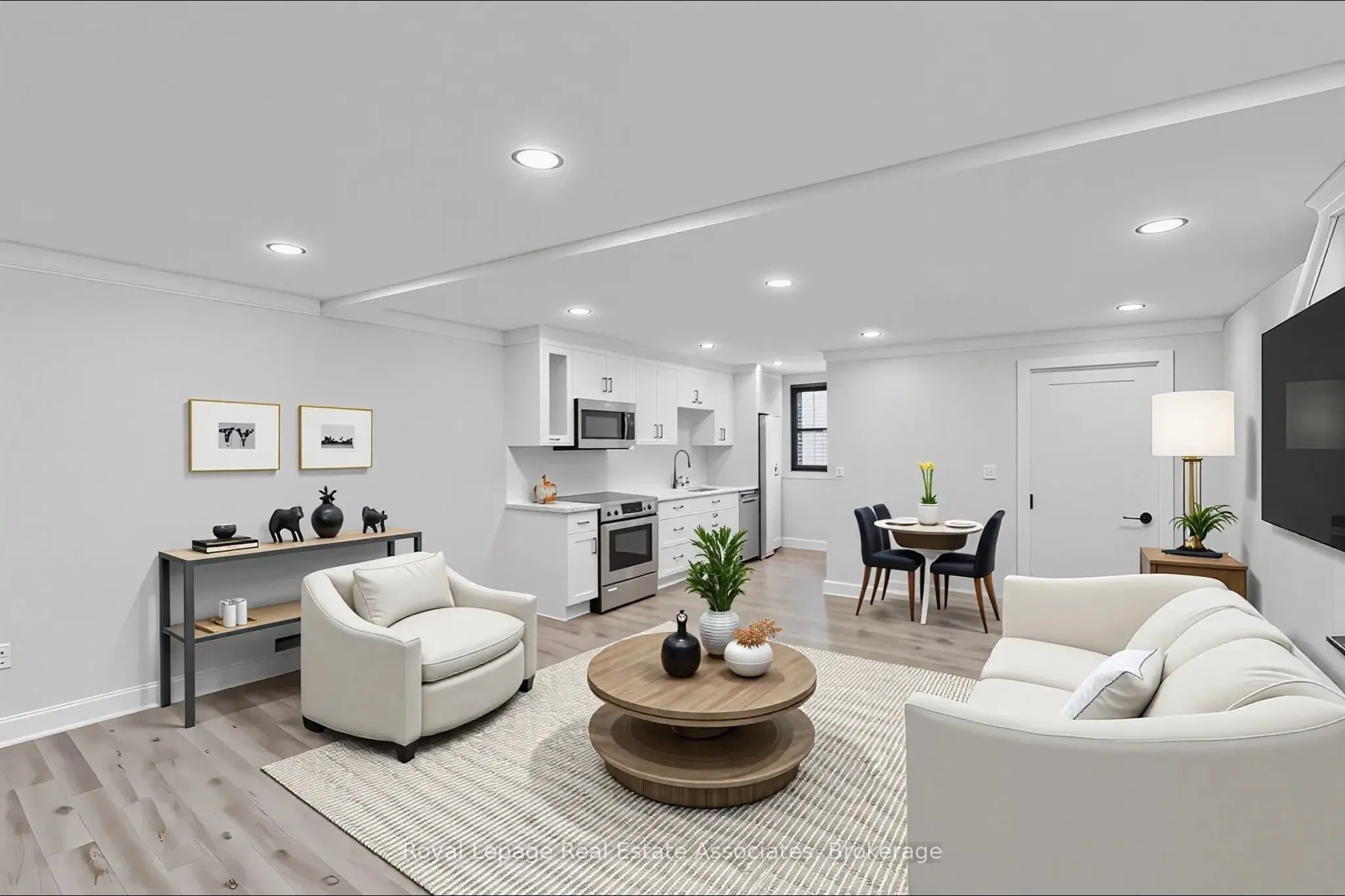 66 Broadway Avenue, #UPPER