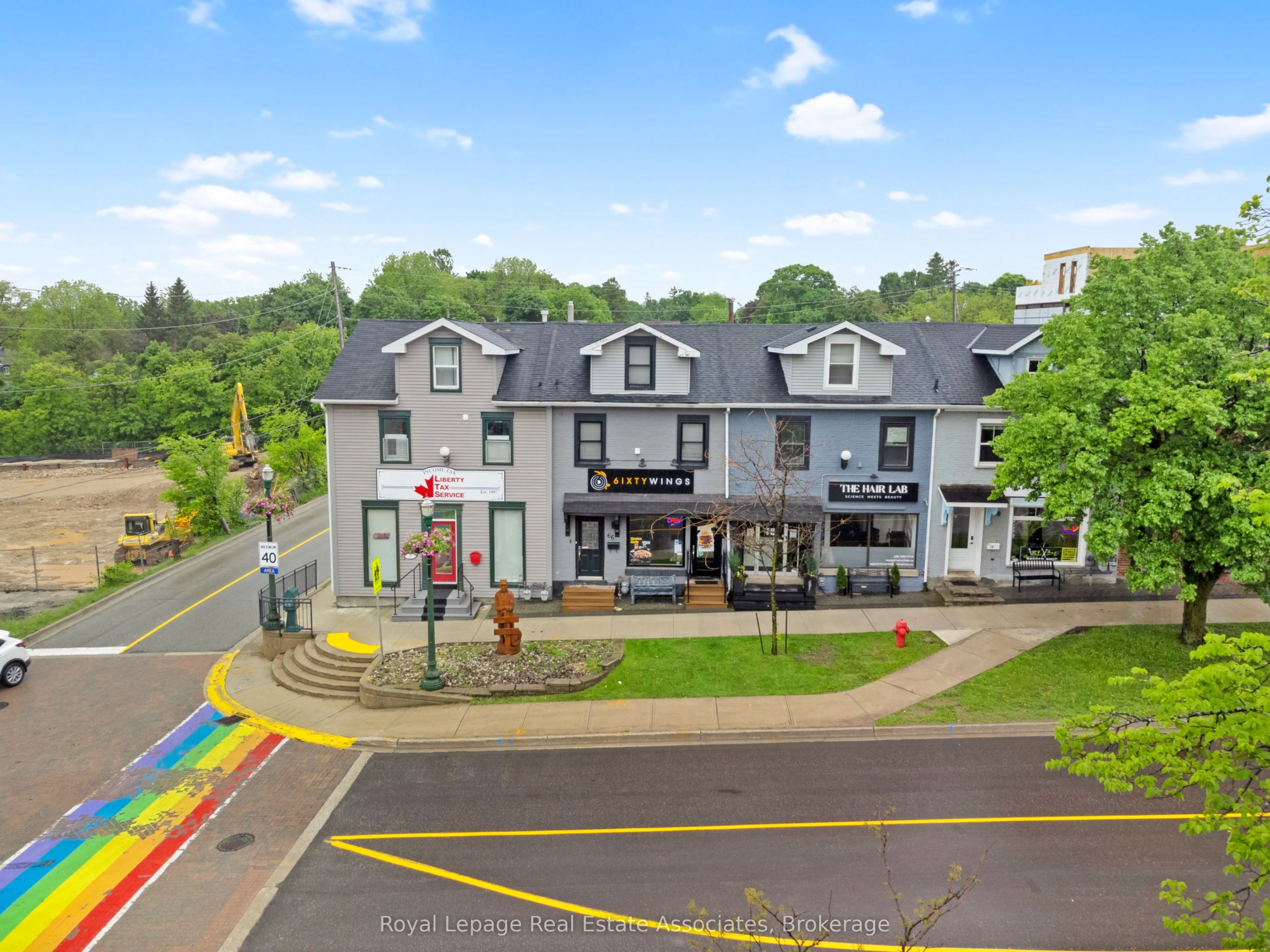 66 Broadway Avenue, #UPPER