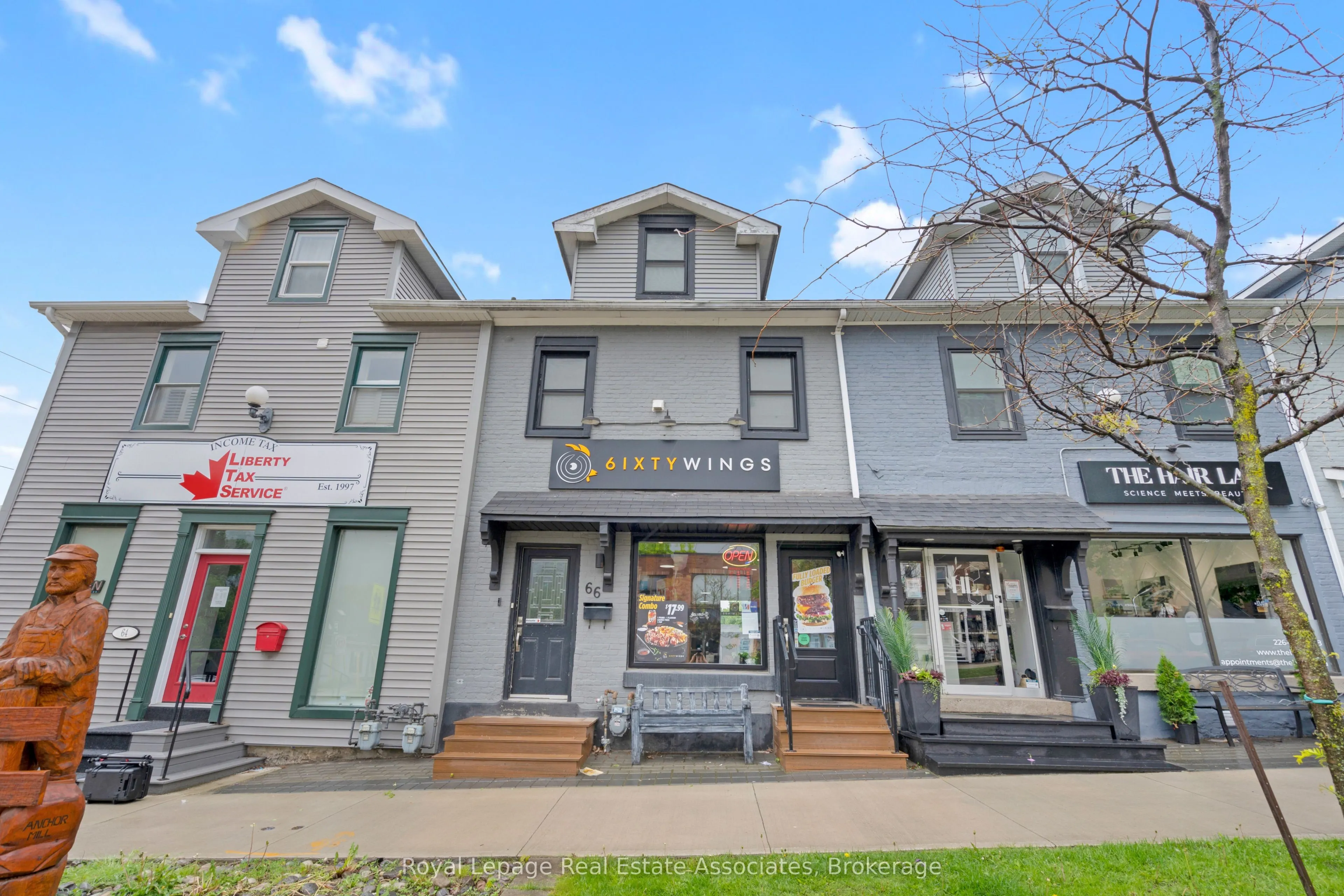 66 Broadway Avenue, #UPPER