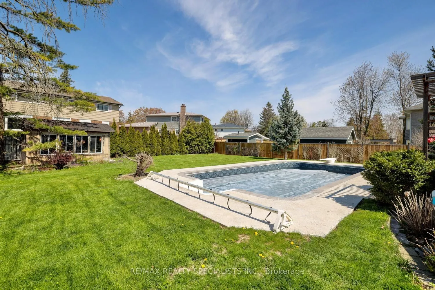 2141 Fowler Lane