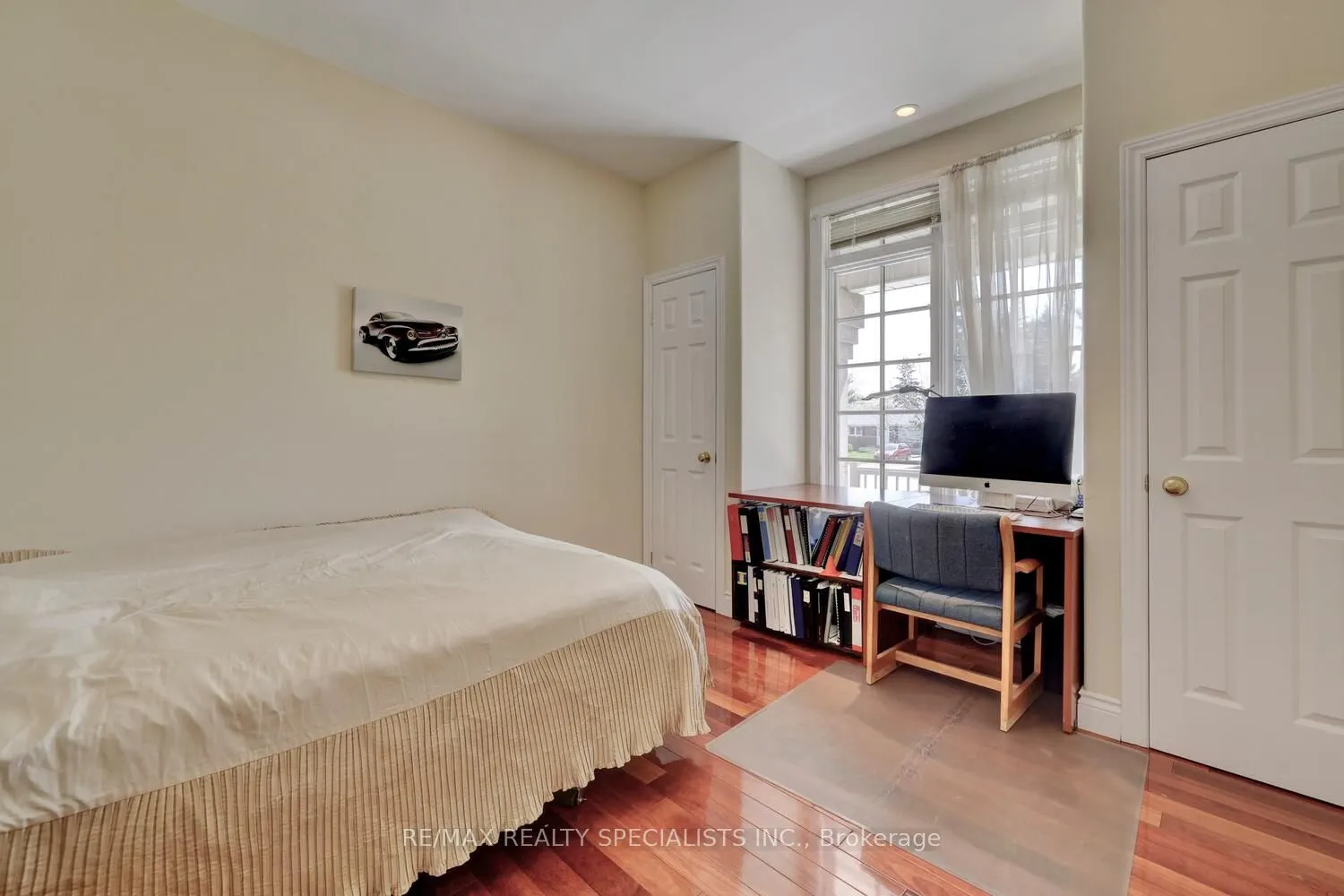 2141 Fowler Lane