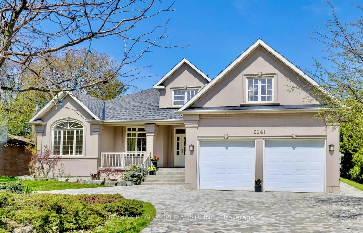 2141 Fowler Lane