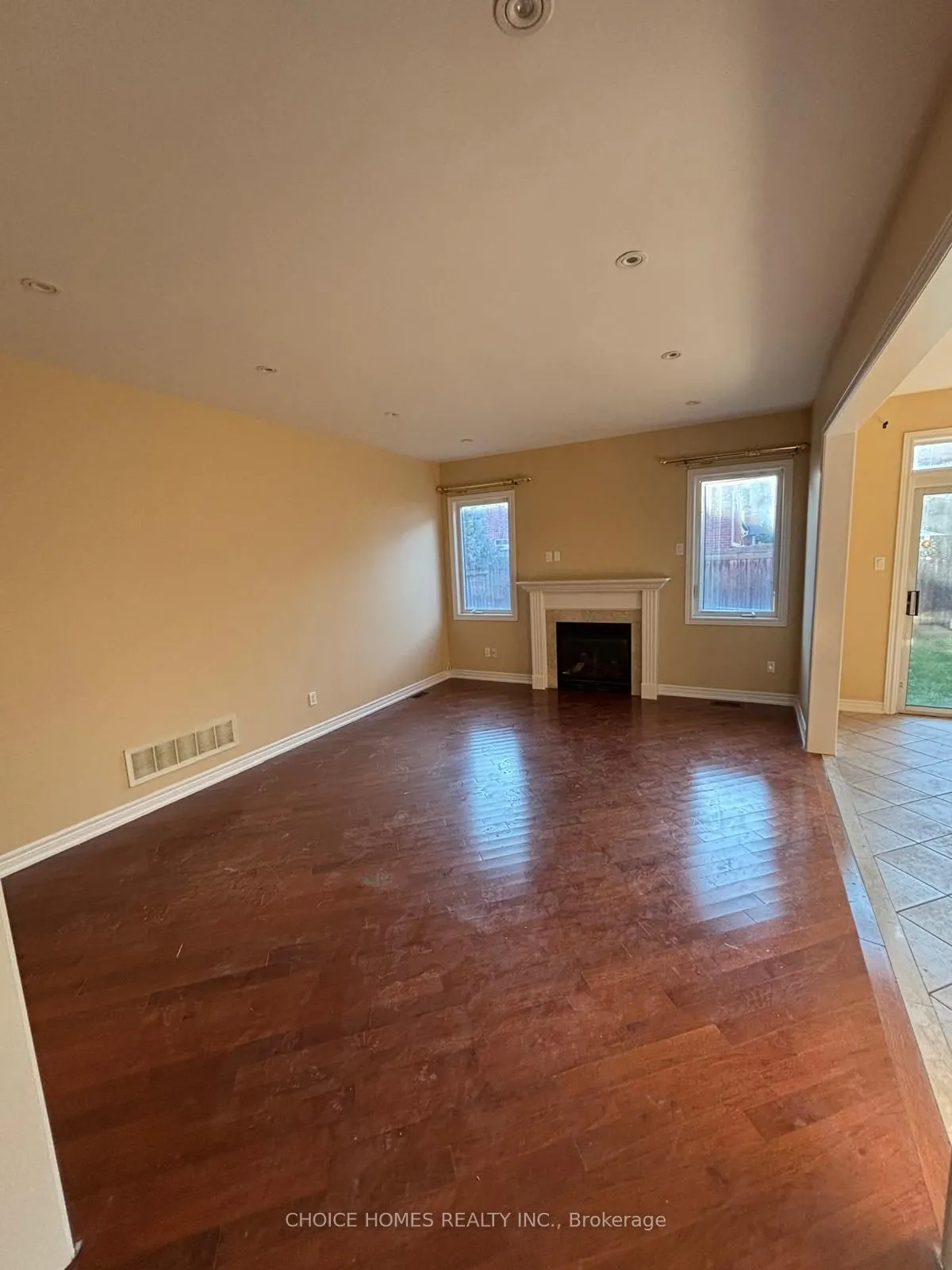 468 Grant Way