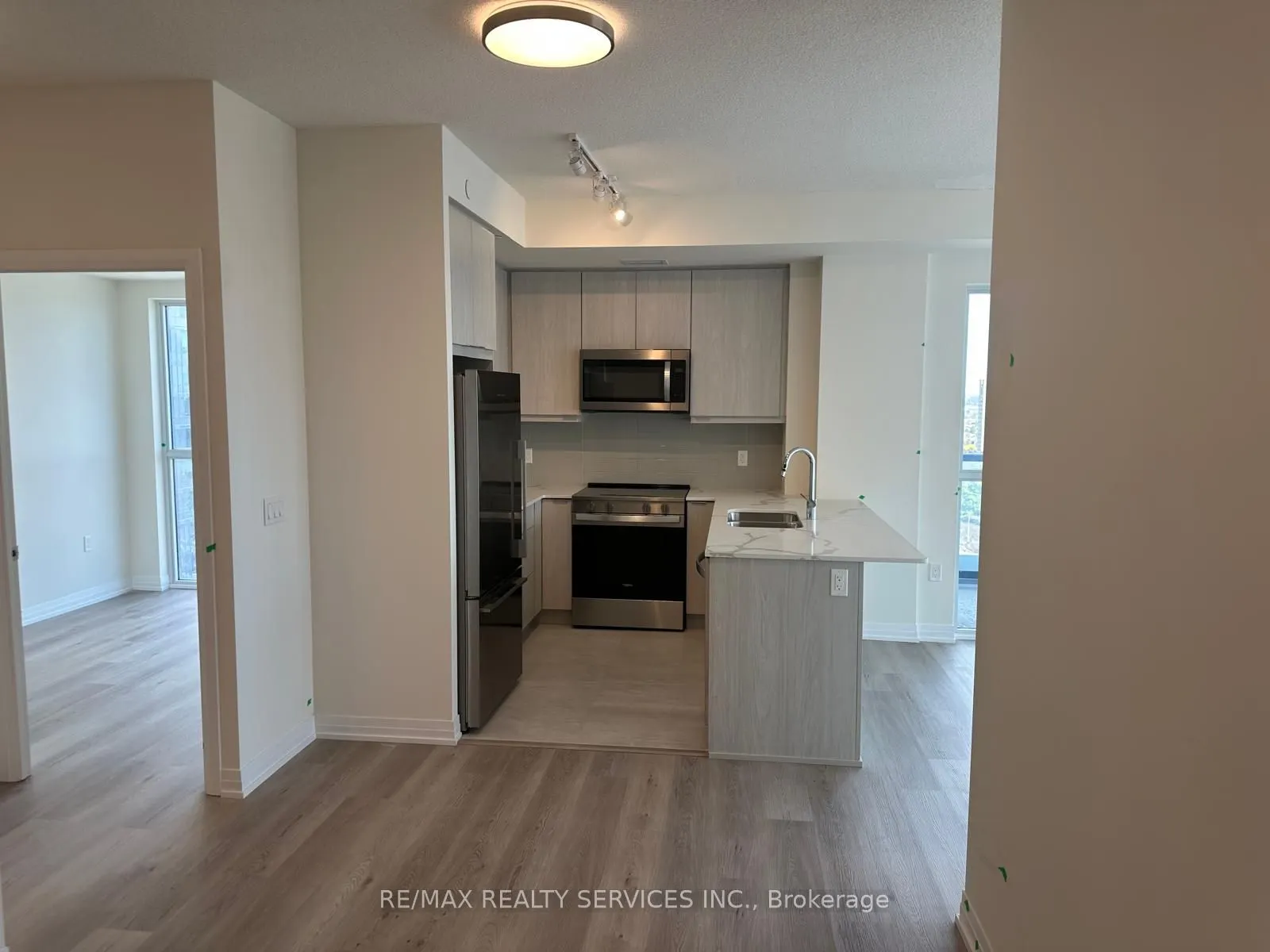 15 Watergarden Drive, #1401