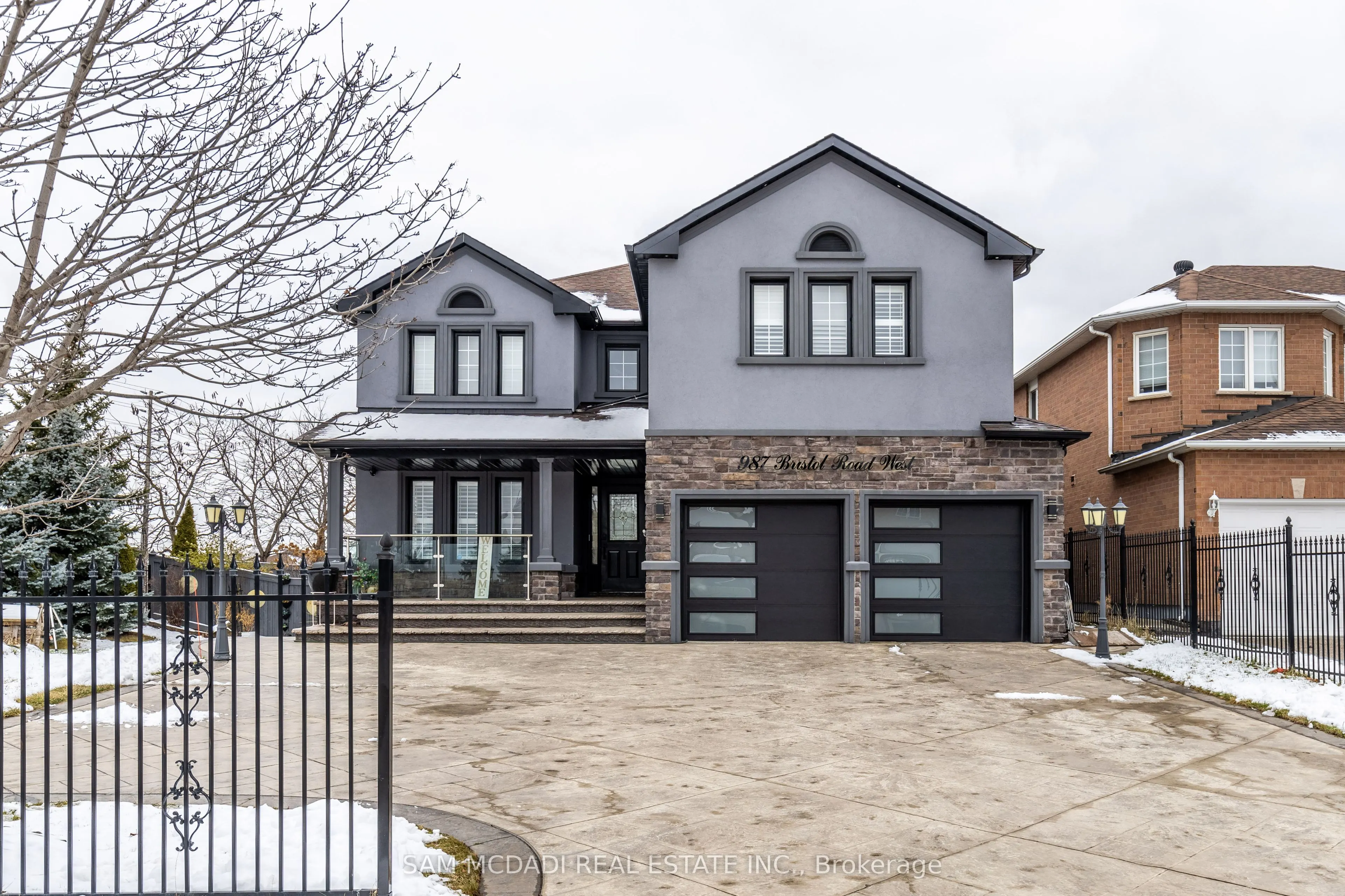 987 Bristol Road W, #BSMT