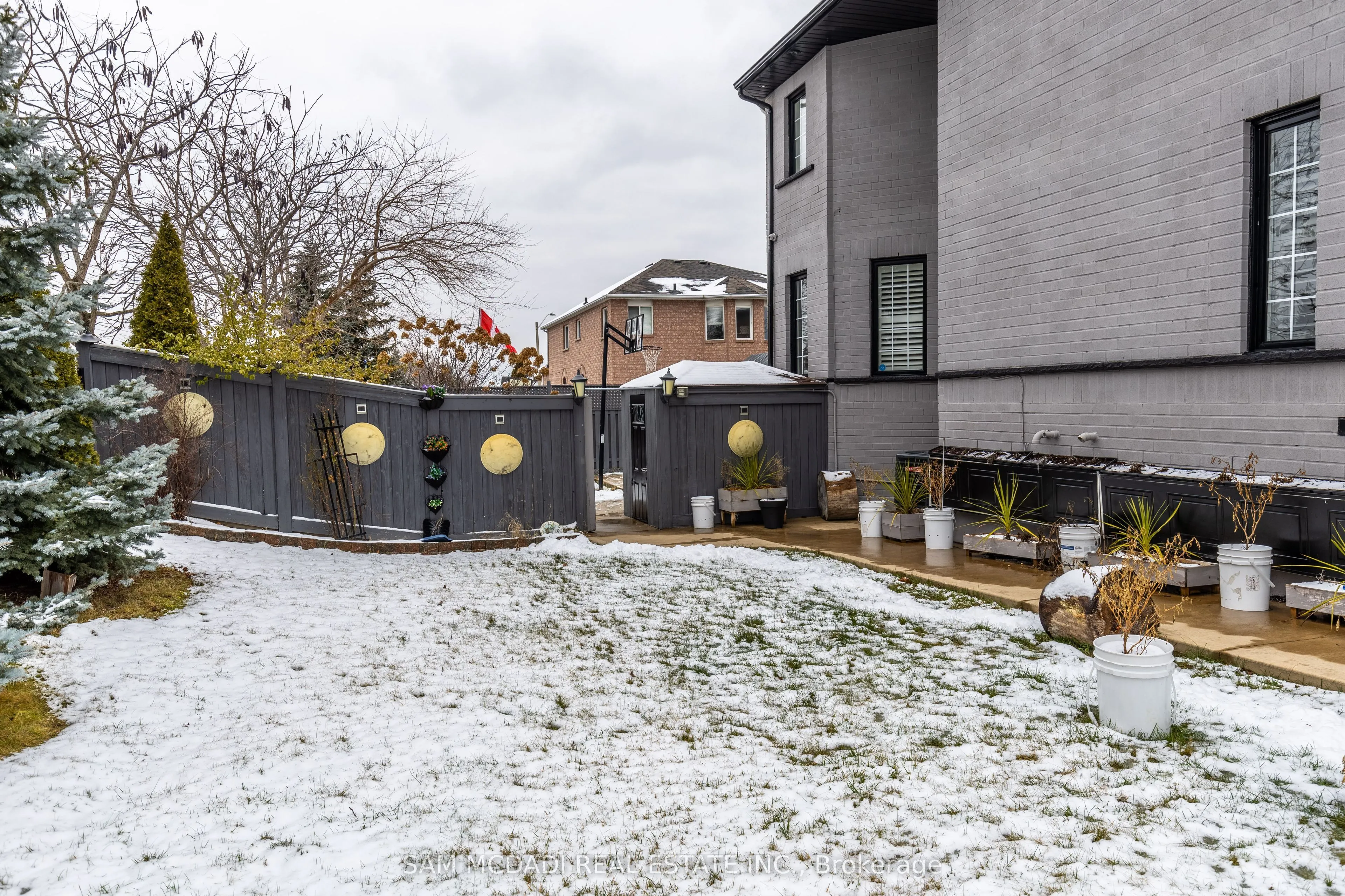 987 Bristol Road W, #BSMT