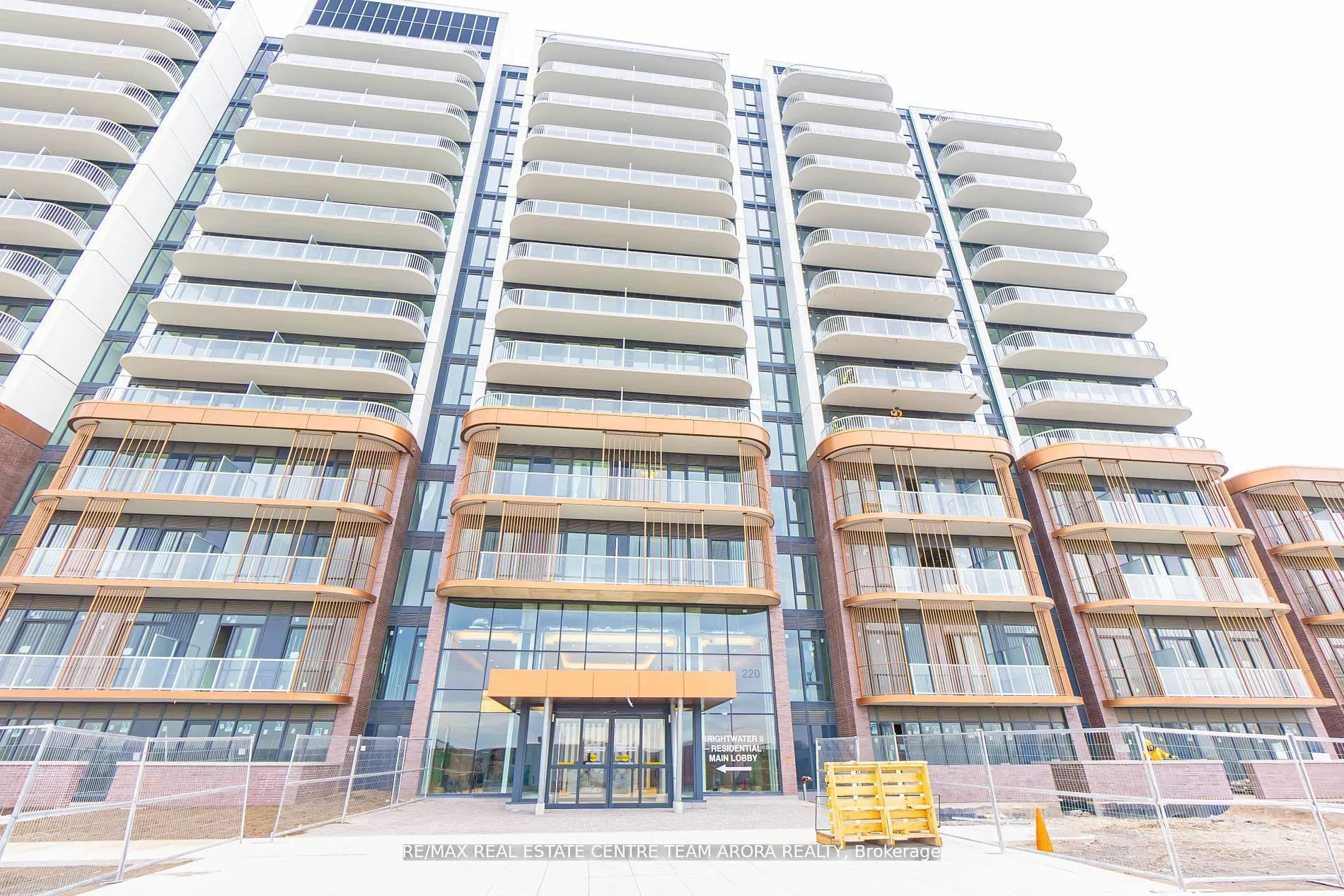 220 Missinnihe Way, #703