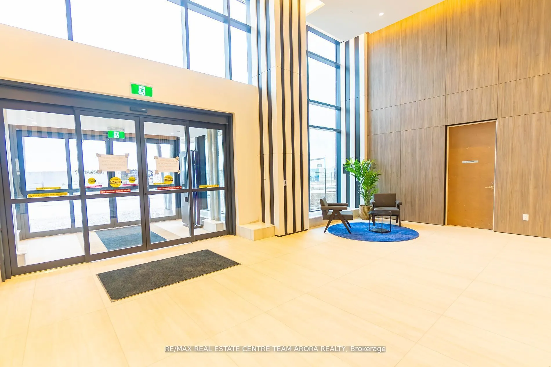220 Missinnihe Way, #703