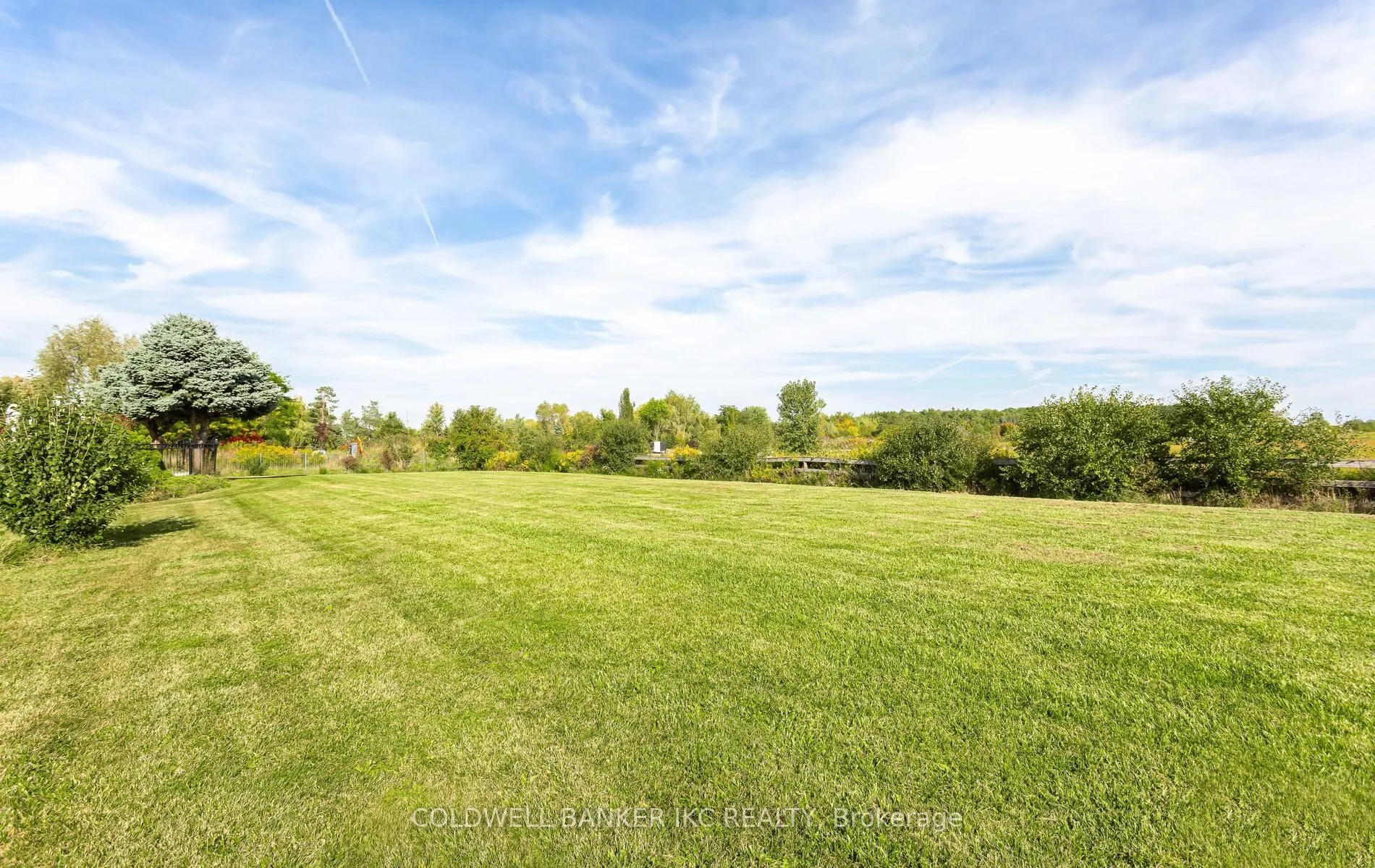 2738 Lower Base Line W