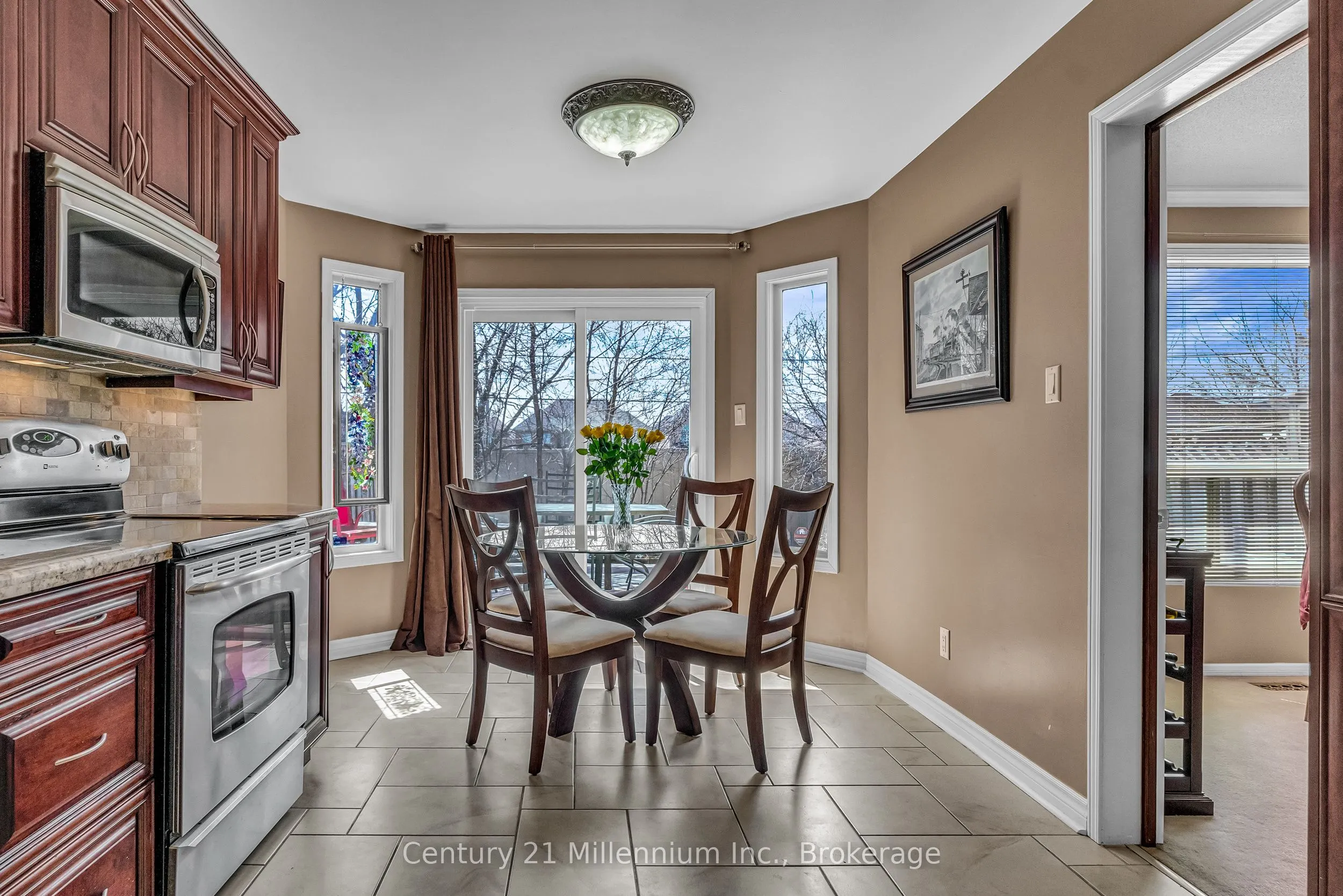 82 Candy Crescent