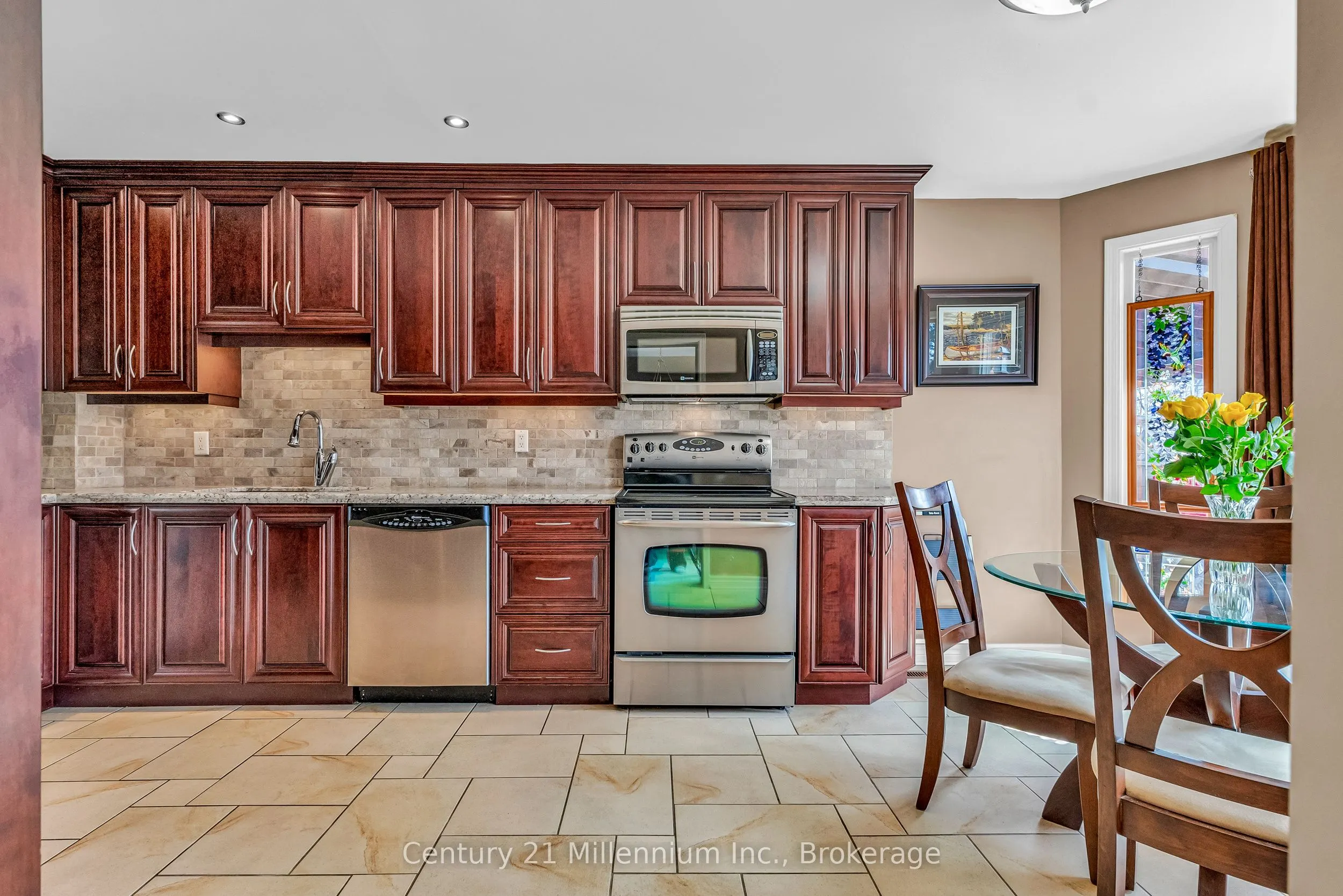 82 Candy Crescent